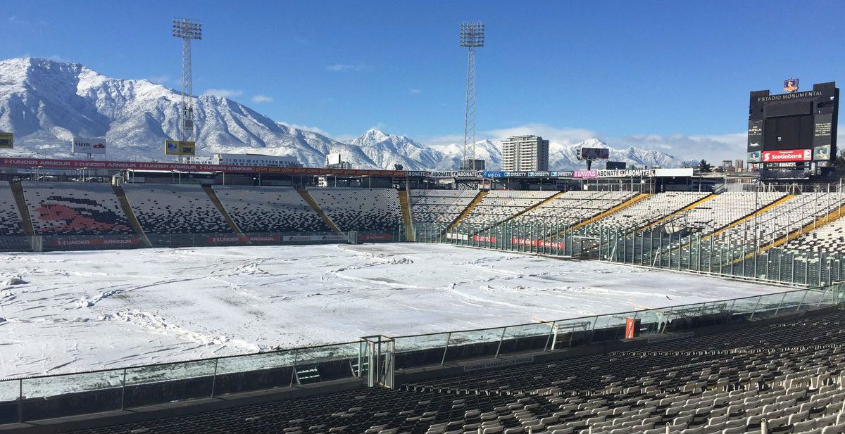 Estadio Monumental, Nieve