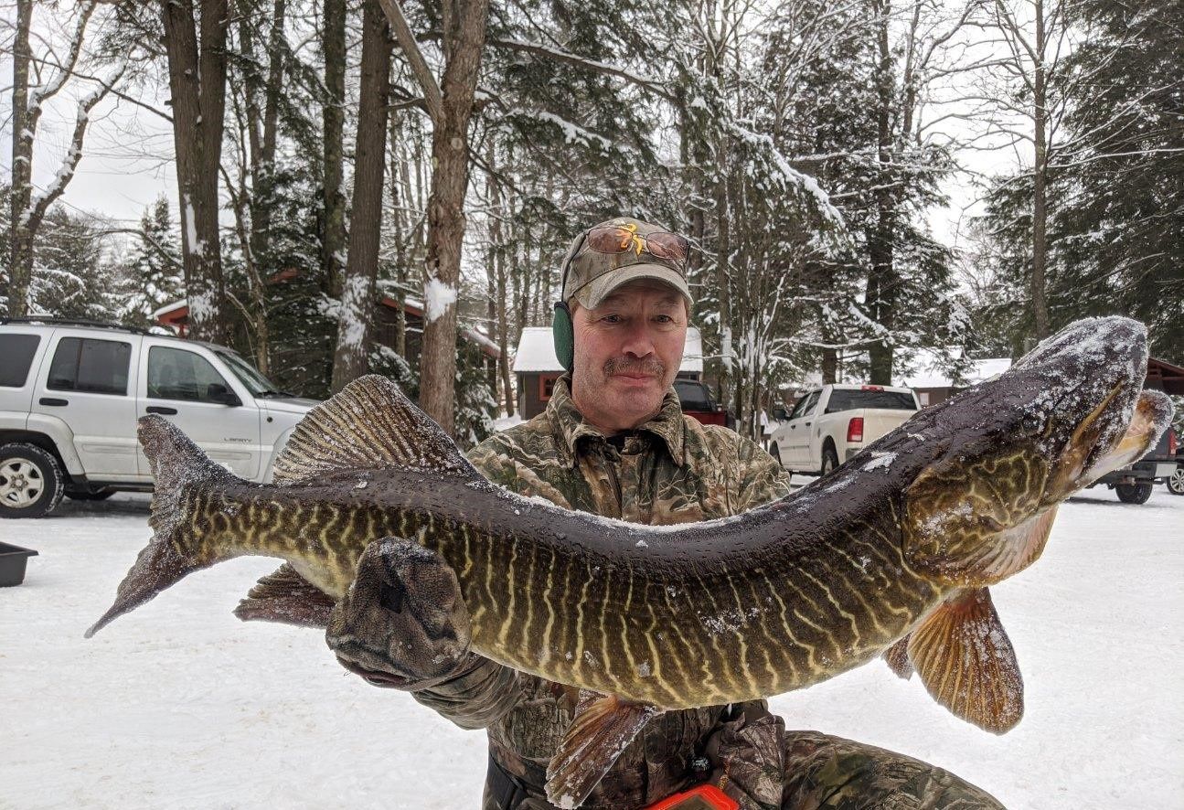Holy crap, it's huge!' 3 amazing Upstate NY ice fishing tales from this  winter 