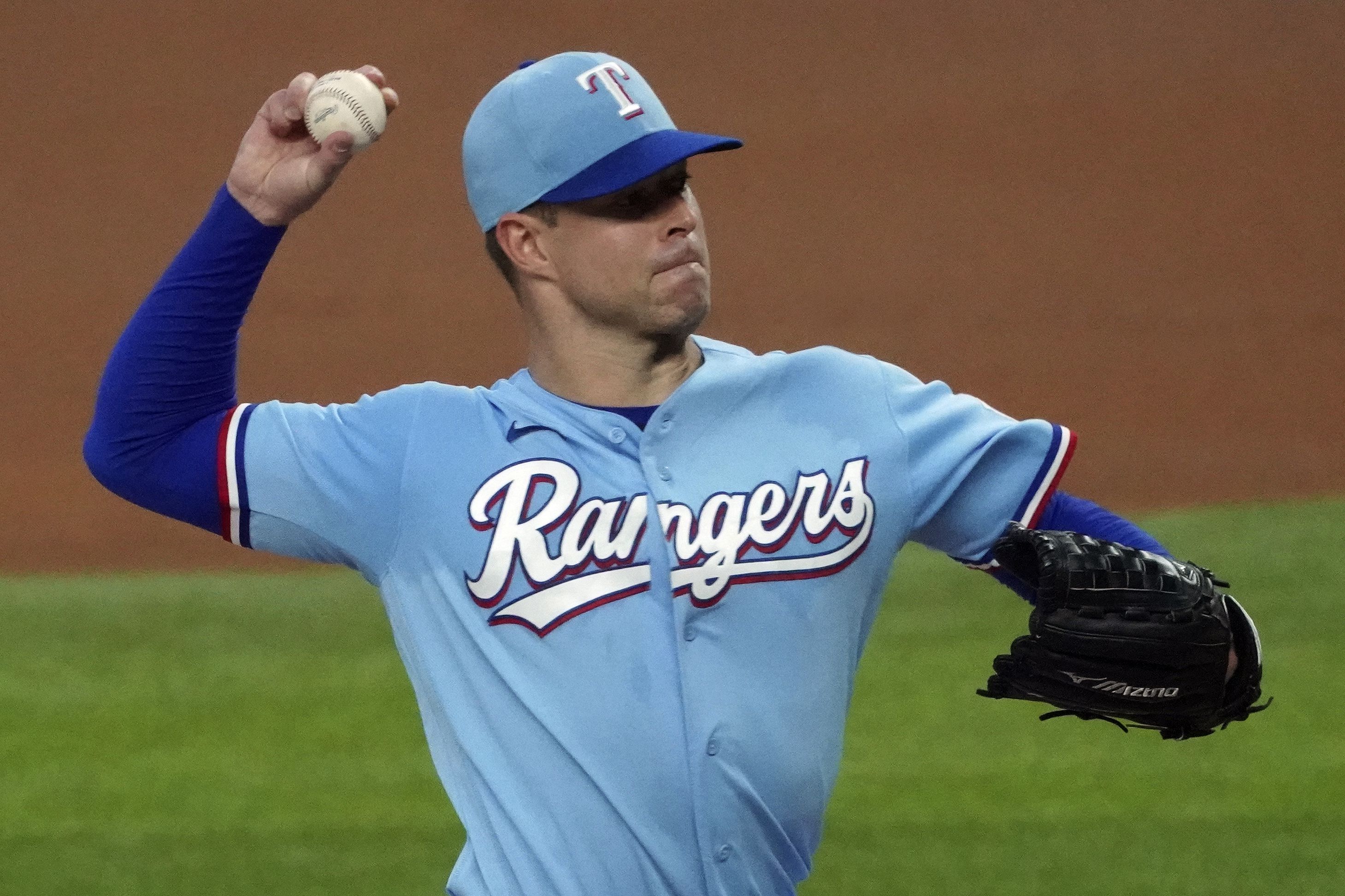 Red Sox to sign two-time Cy Young winner Corey Kluber, per report