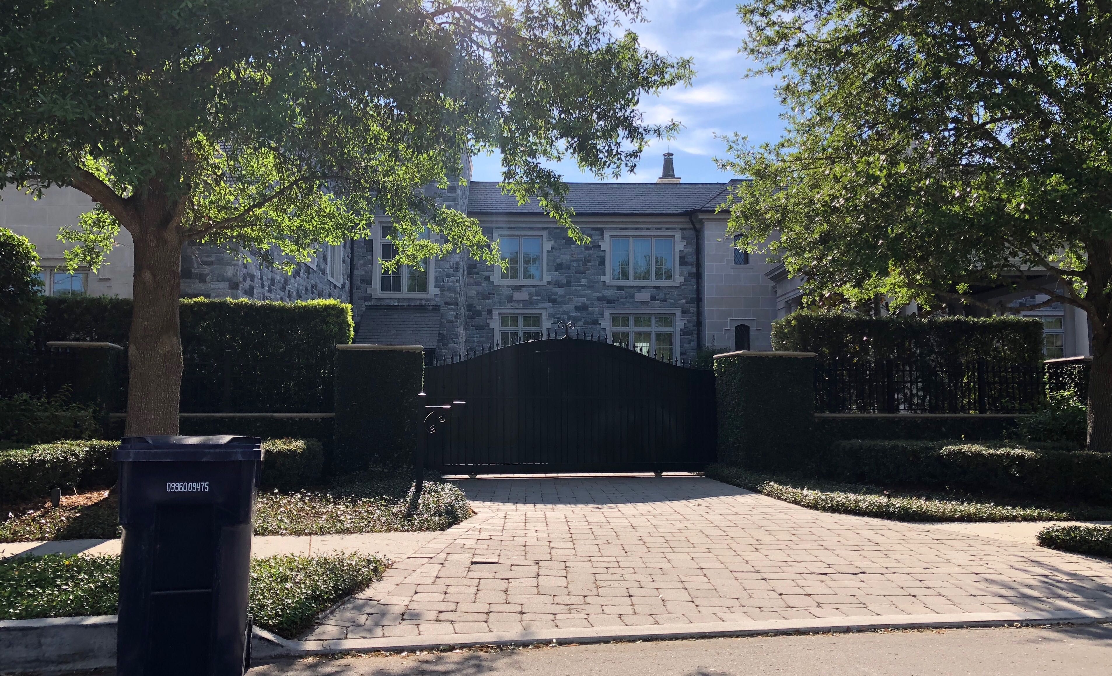 Tom Brady Rents Derek Jeter's Sprawling Tampa Bay Mansion