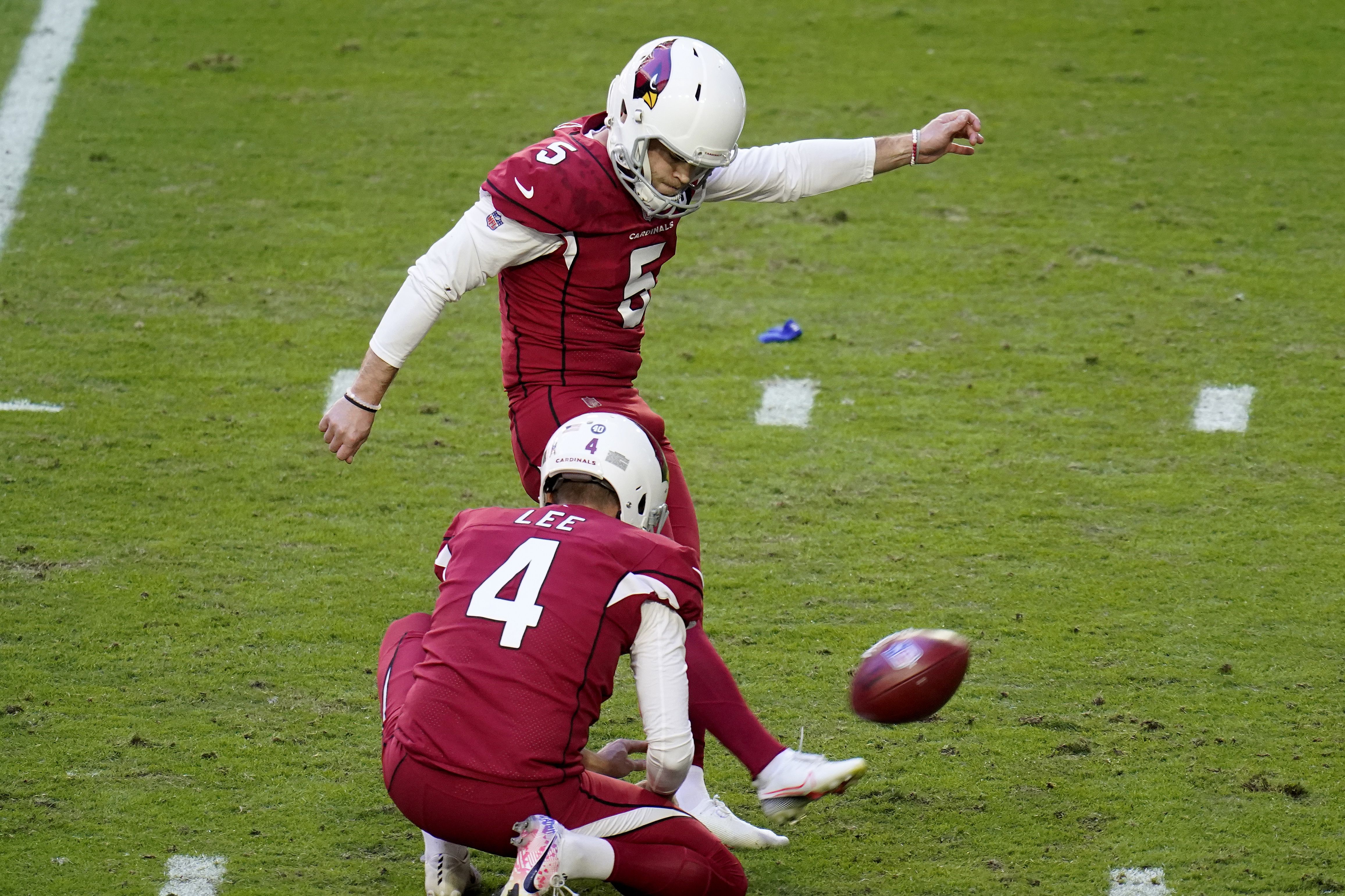 Cardinals stun Bills 32-30 in final seconds