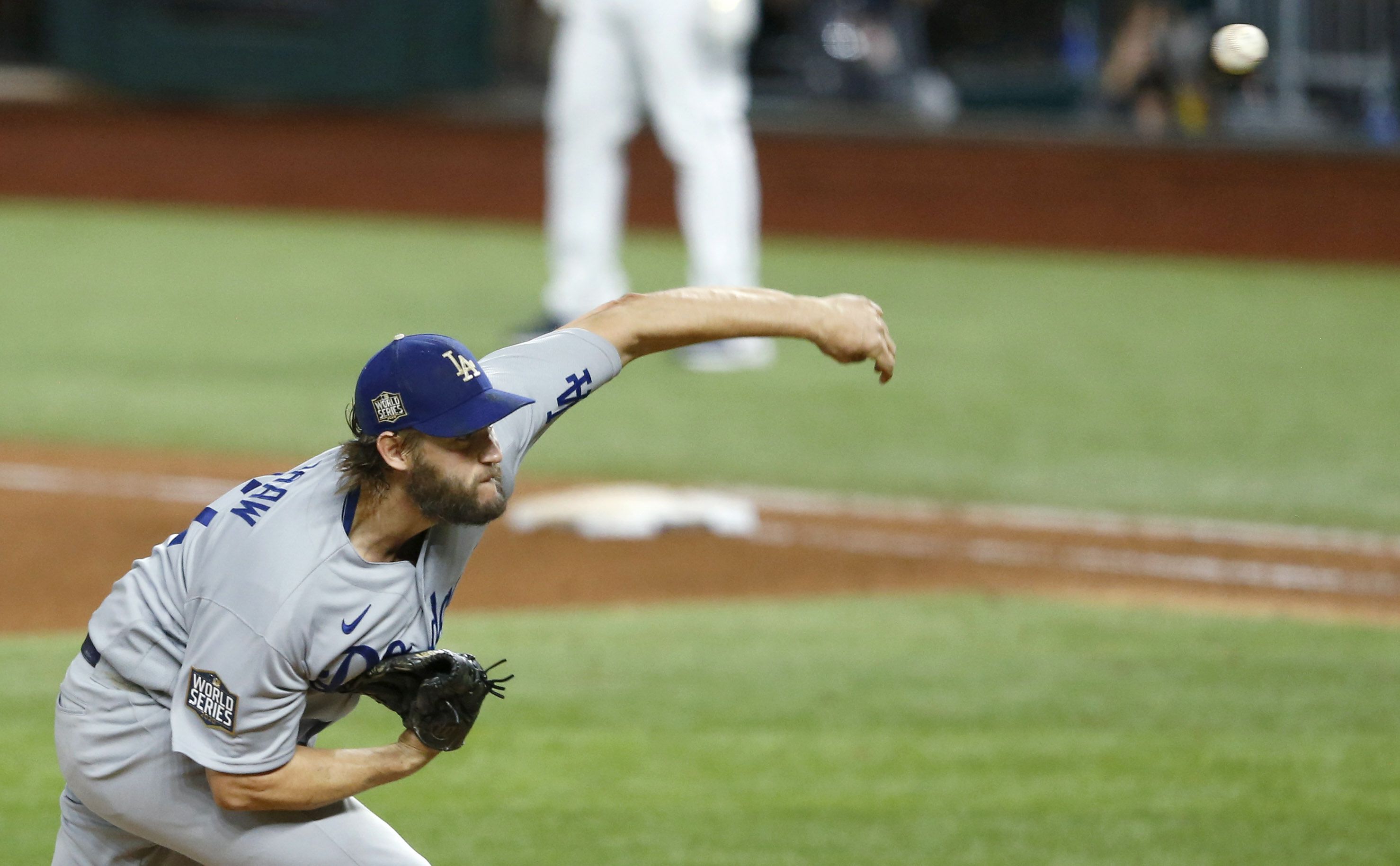 As Clayton Kershaw tries to pitch his way to October glory, you