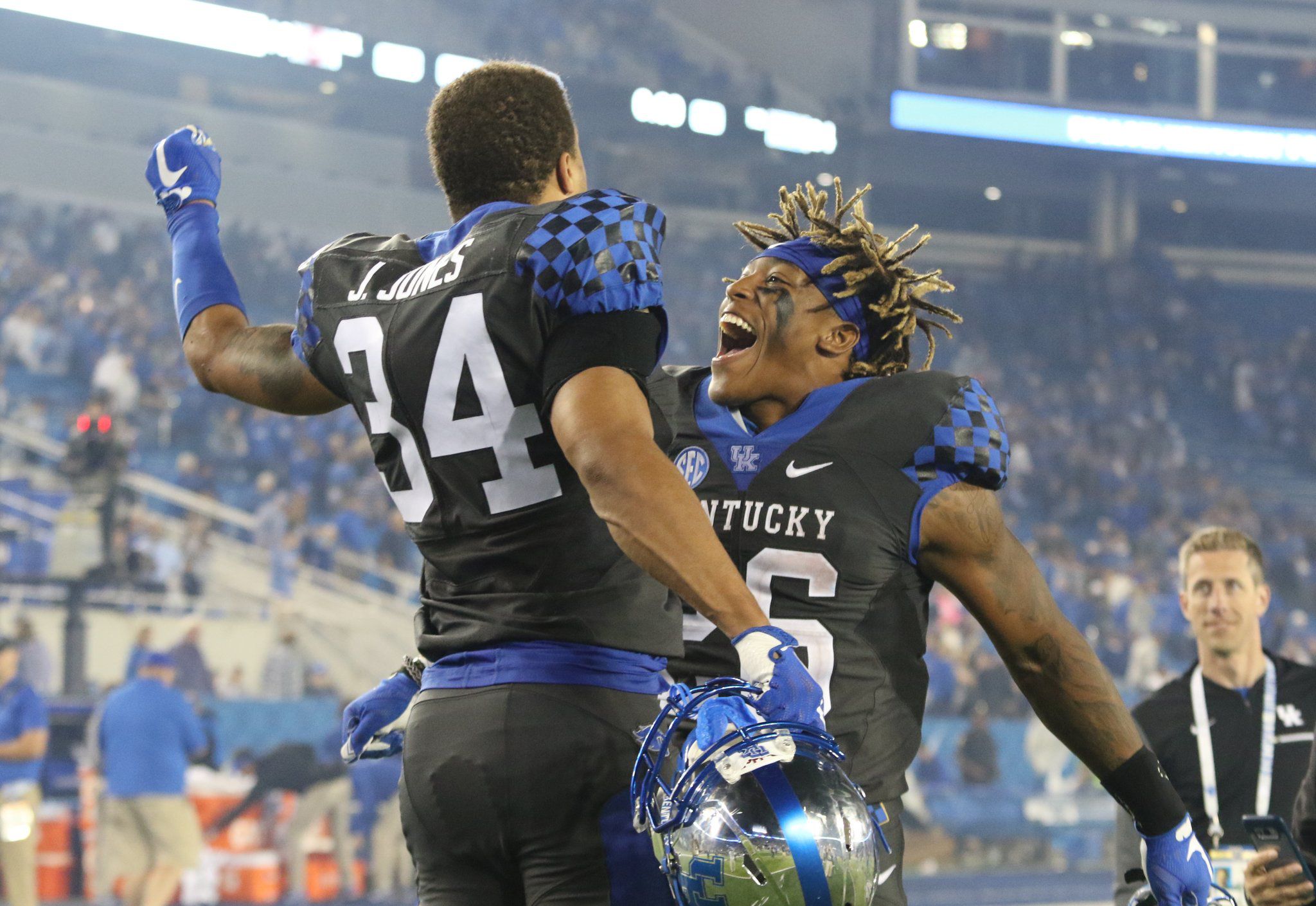 Missed Tackles Remain a Concern for Mark Stoops