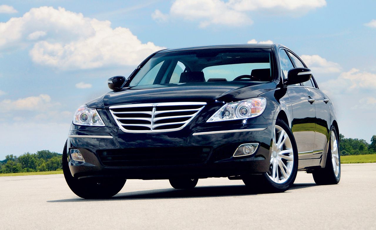 2009-hyundai-genesis-46-photo-223565-s-original.jpg