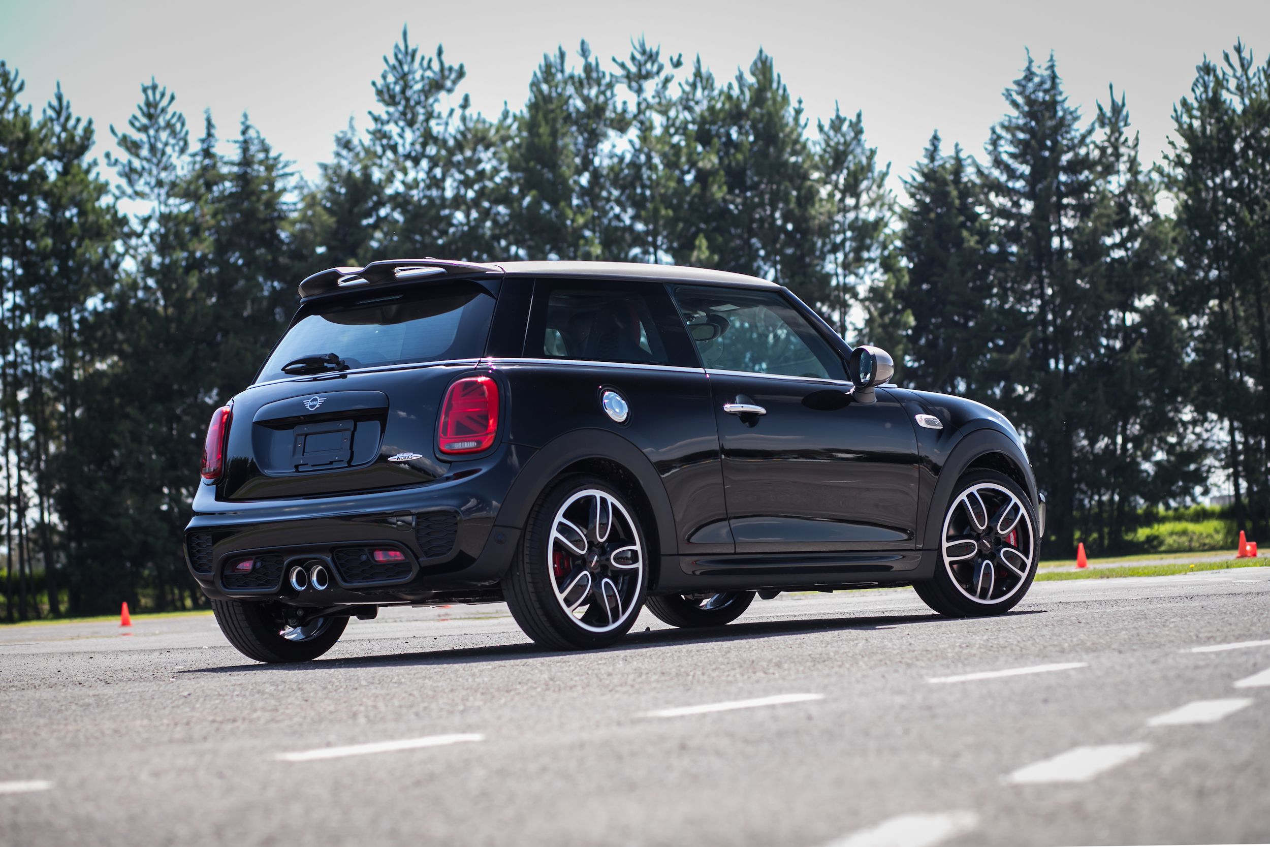 jcw-silver-edition-2.jpeg