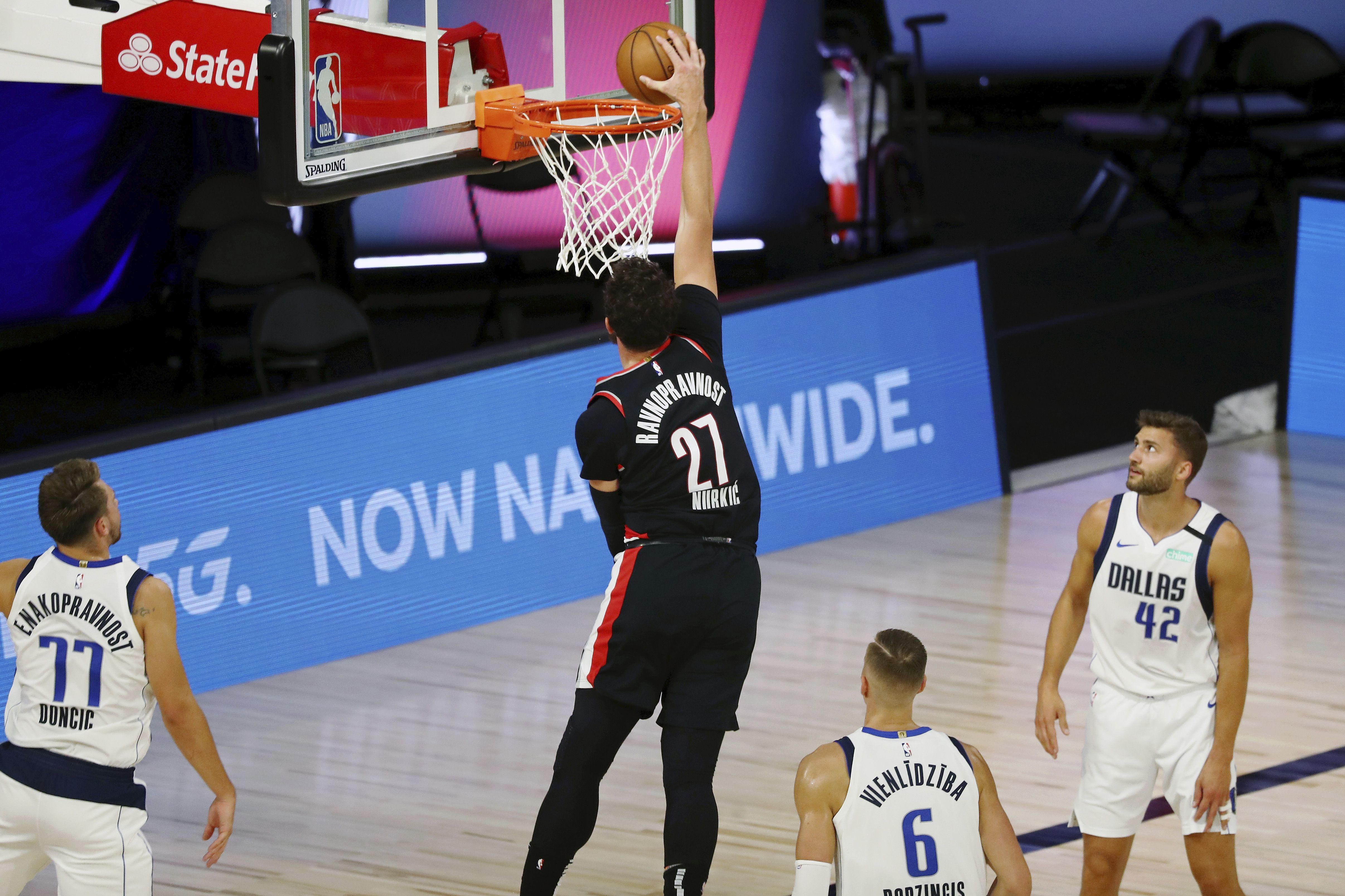 Lillard's shooting propels Blazers past Mavericks - The Columbian