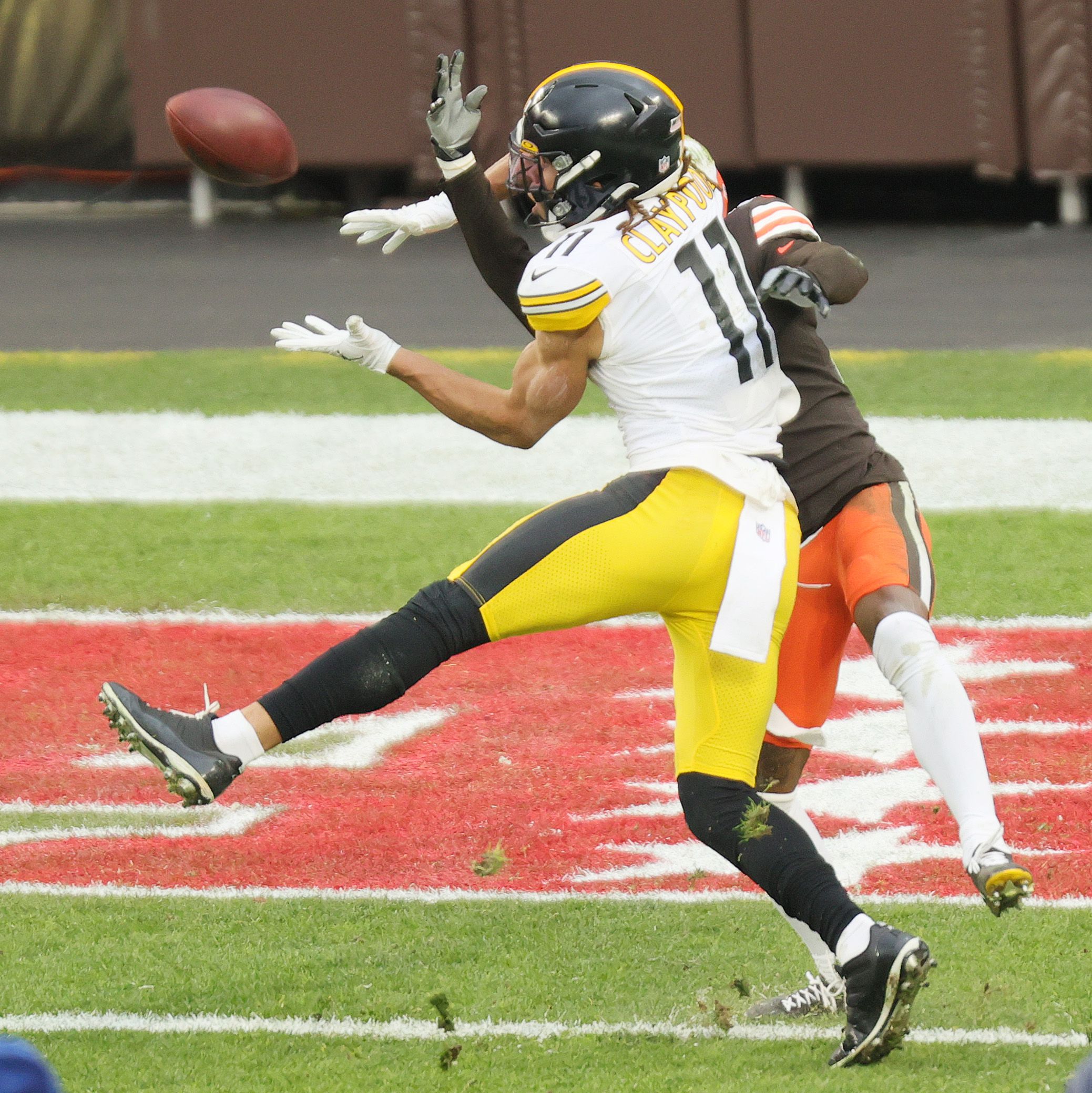 Cowlishaw: It's a no-brainer  dirty hit on Steelers' Brown