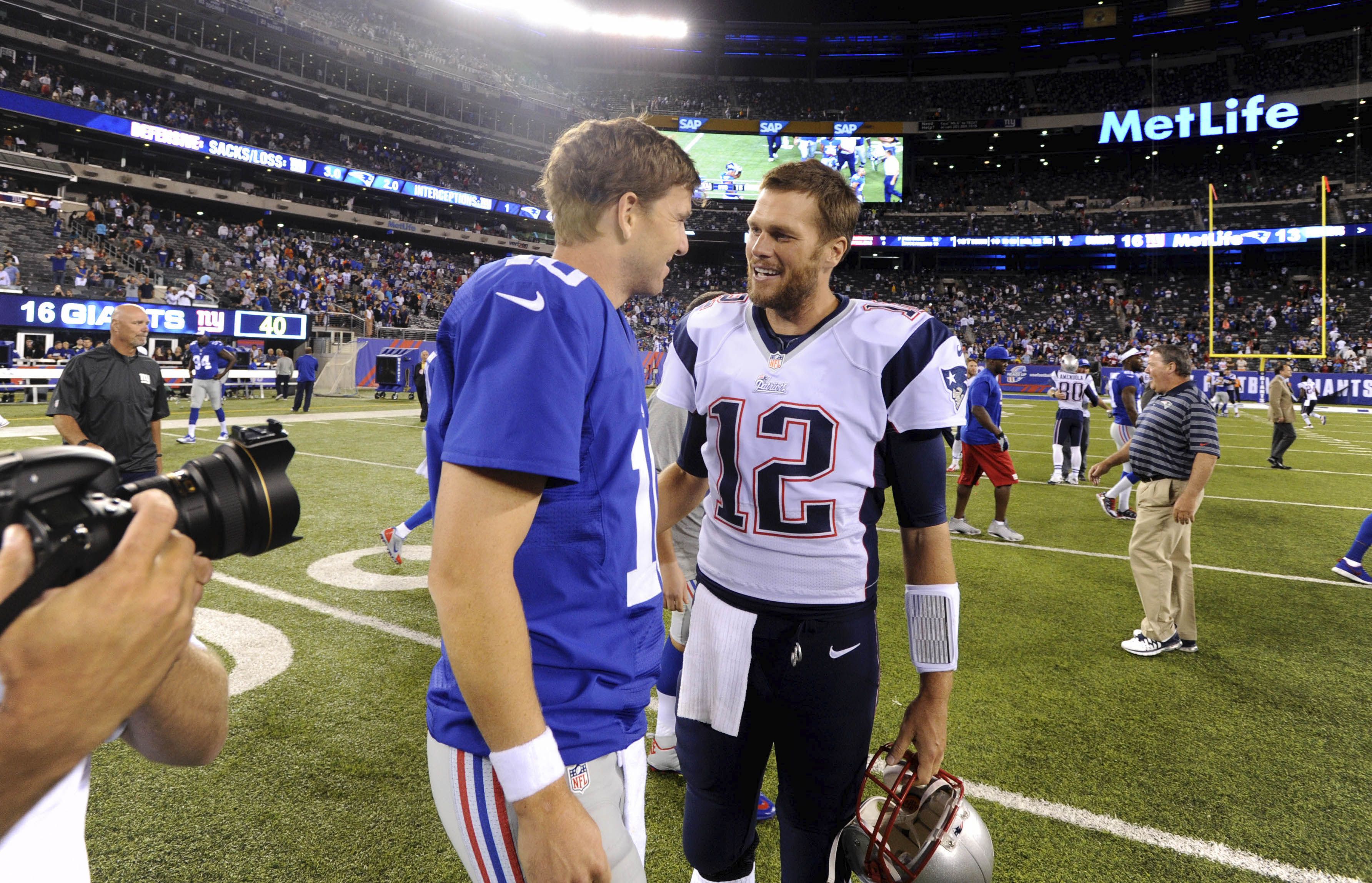 Tom Brady congratulates Eli Manning on retirement: 'I wish you