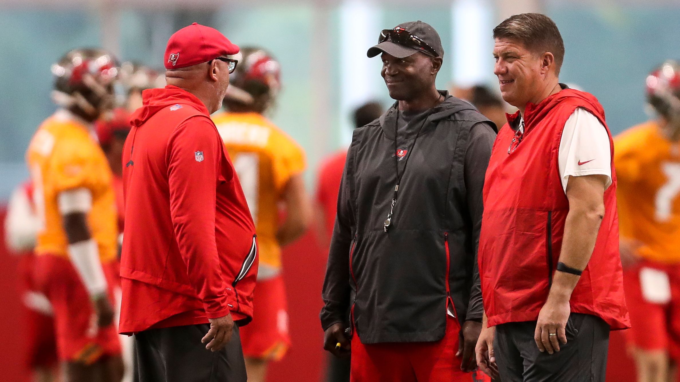 Bruce Arians steps down as Buc's coach, Todd Bowles steps in