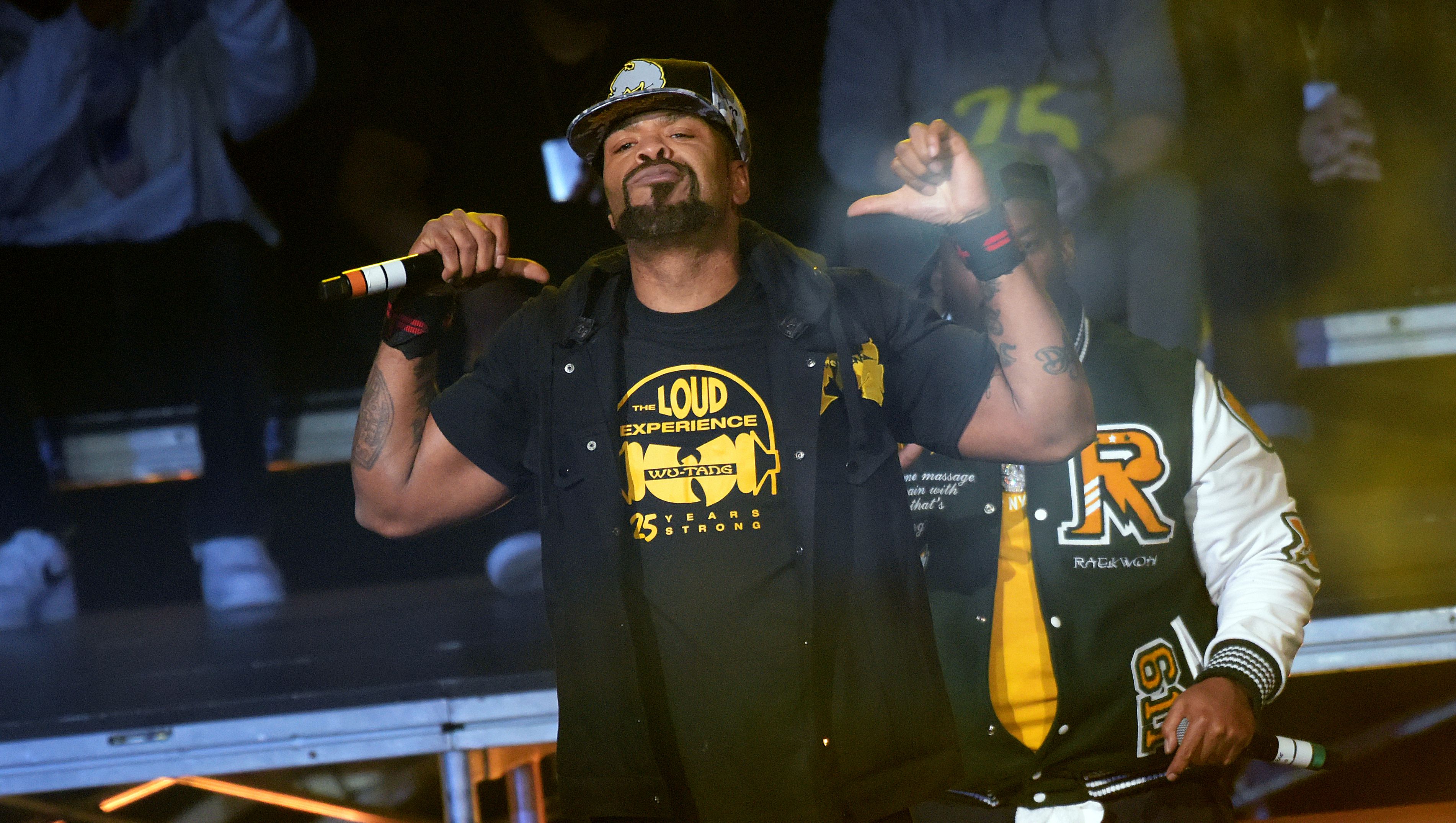 Wu-Tang Clan dominates at booming, surprise-filled anniversary 