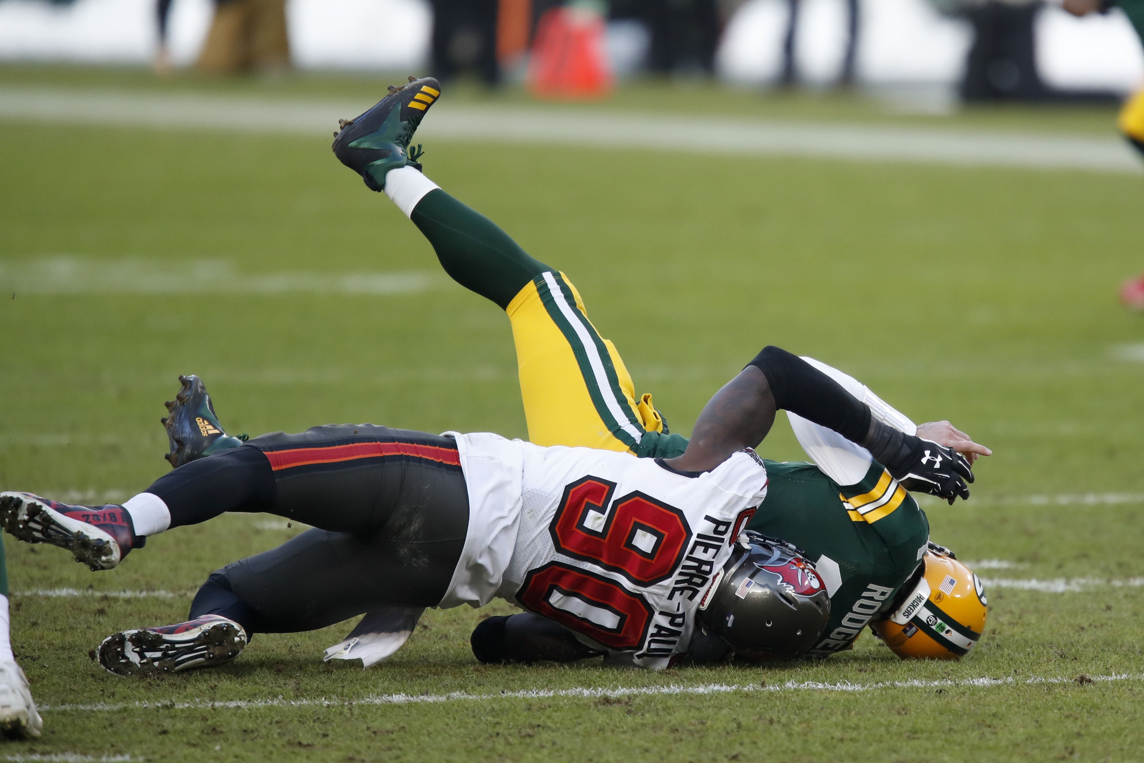 Road warriors: Bucs win 31-26 at Green Bay, reach Super Bowl team Green Bay  AP Green Bay Tom Brady