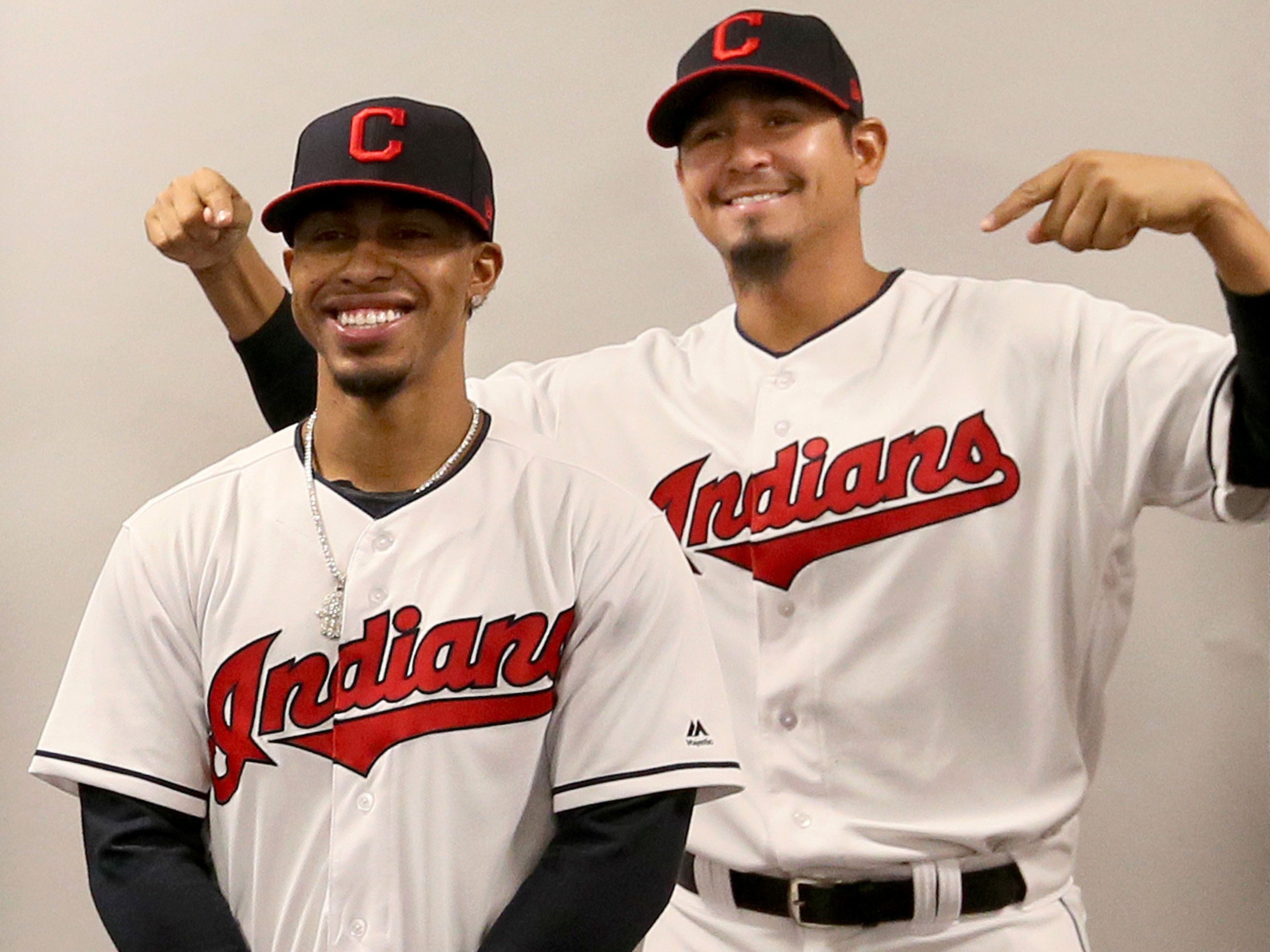 What happened to Mr. Smile, the shortstop formerly known as Francisco Lindor?  Hey, Hoynsie 