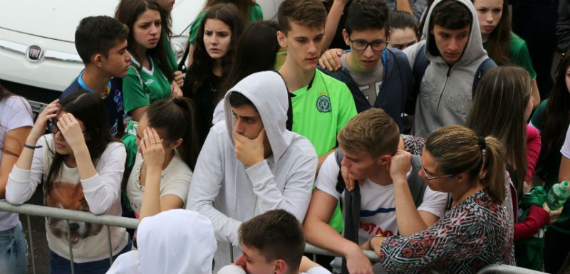 Fans-of-Chapecoense-so17617872.jpg