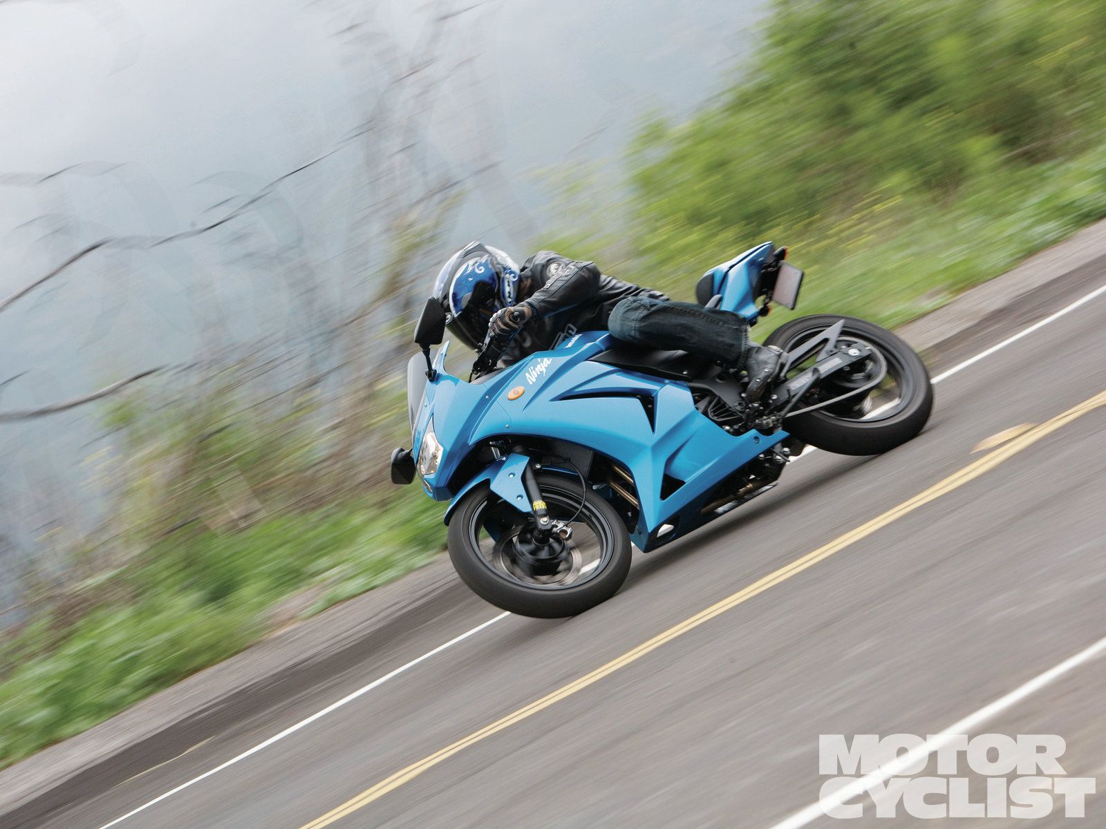 cupón apasionado álbum Kawasaki Ninja 250R: $1500 Streetbike Surgery | Motorcyclist