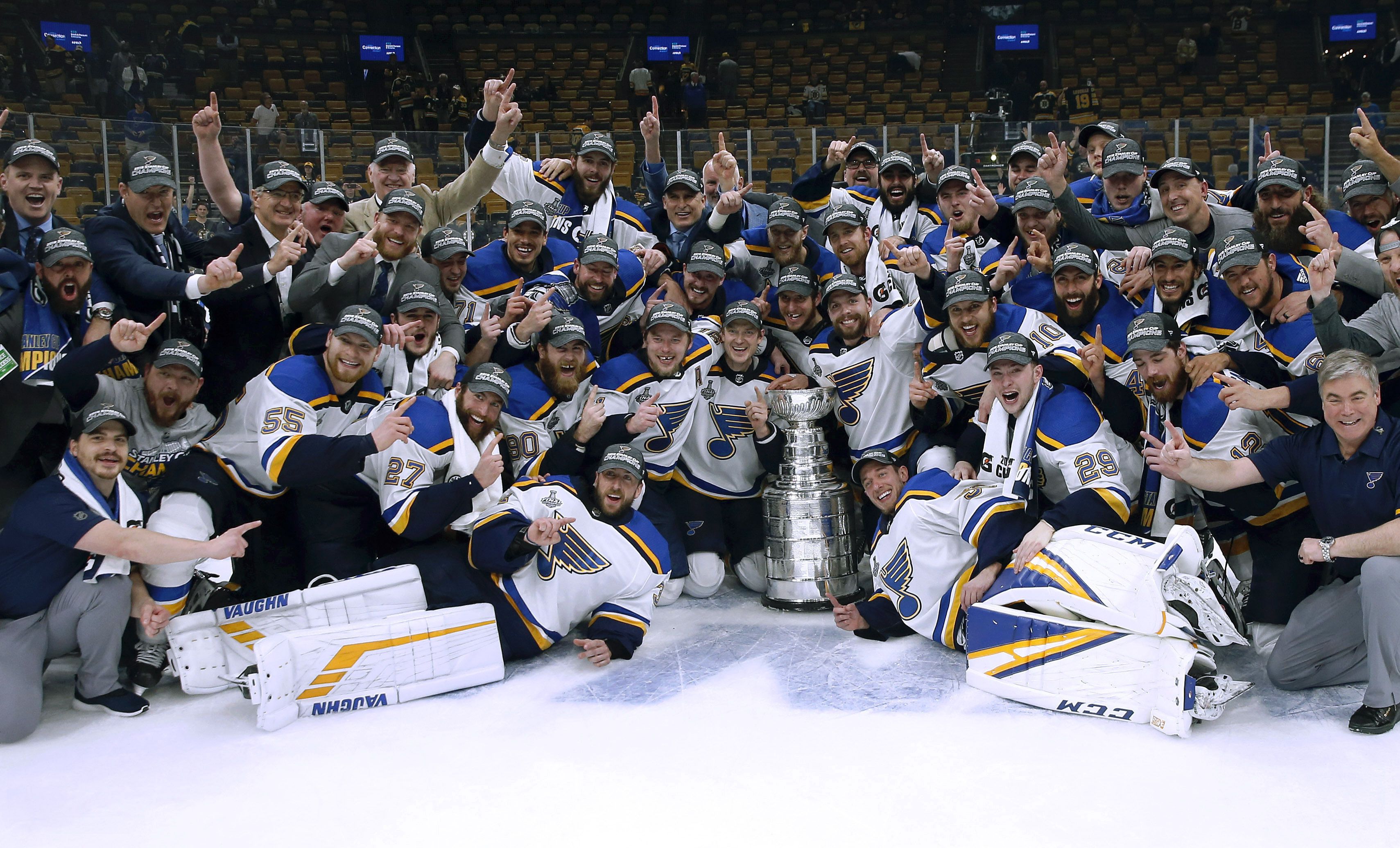 St. Louis Blues: NHL Should Return To Home White Uniforms