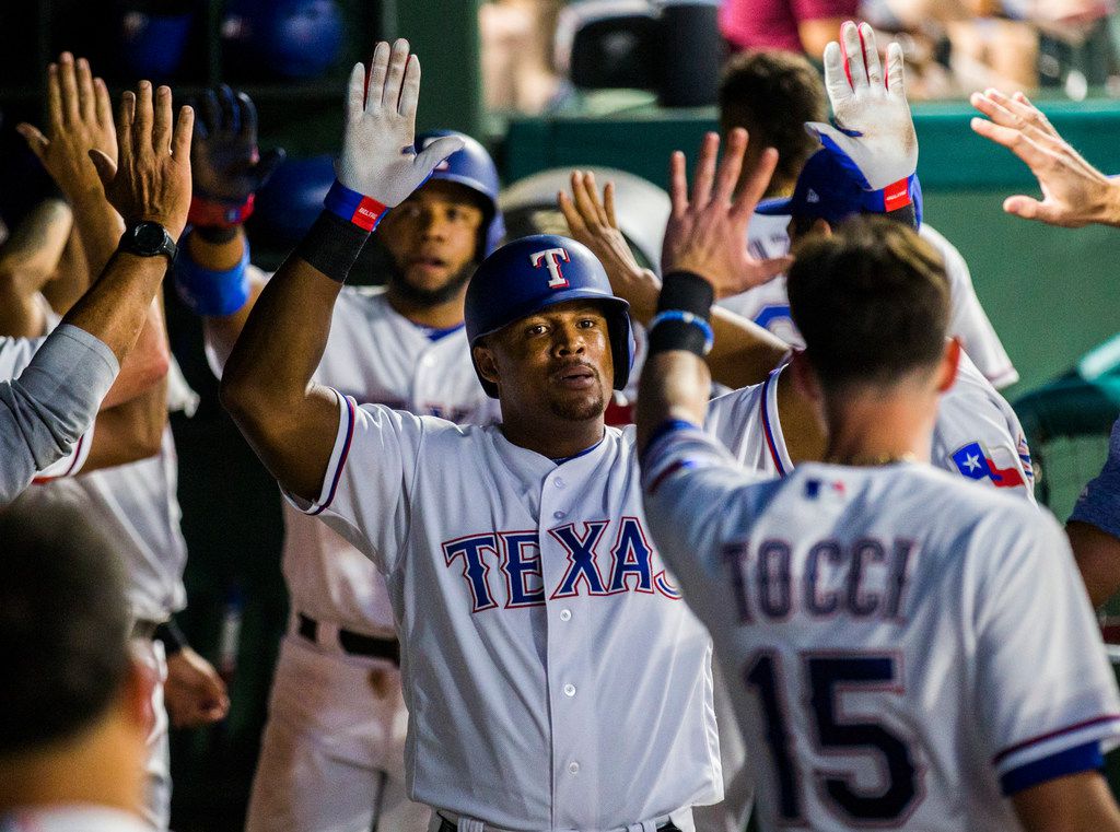 Adrian Beltre leaves game with hamstring injury 