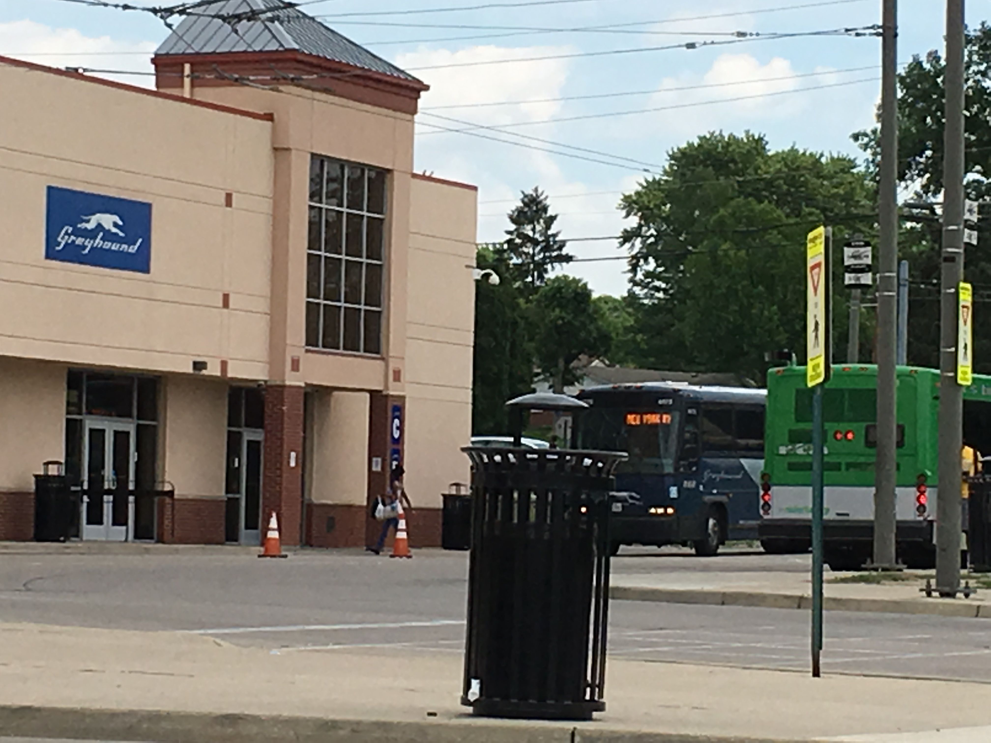 Bus Study Ids Dayton As A Pocket Of Pain Dayton Business