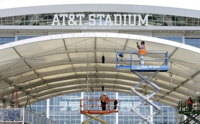 Miller Lite Game Watch Experience: Dallas Cowboys at Seattle