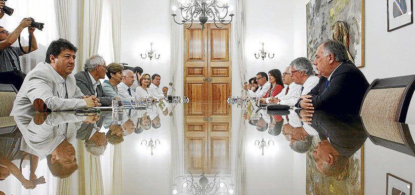 reunión de ministros y comité político NM