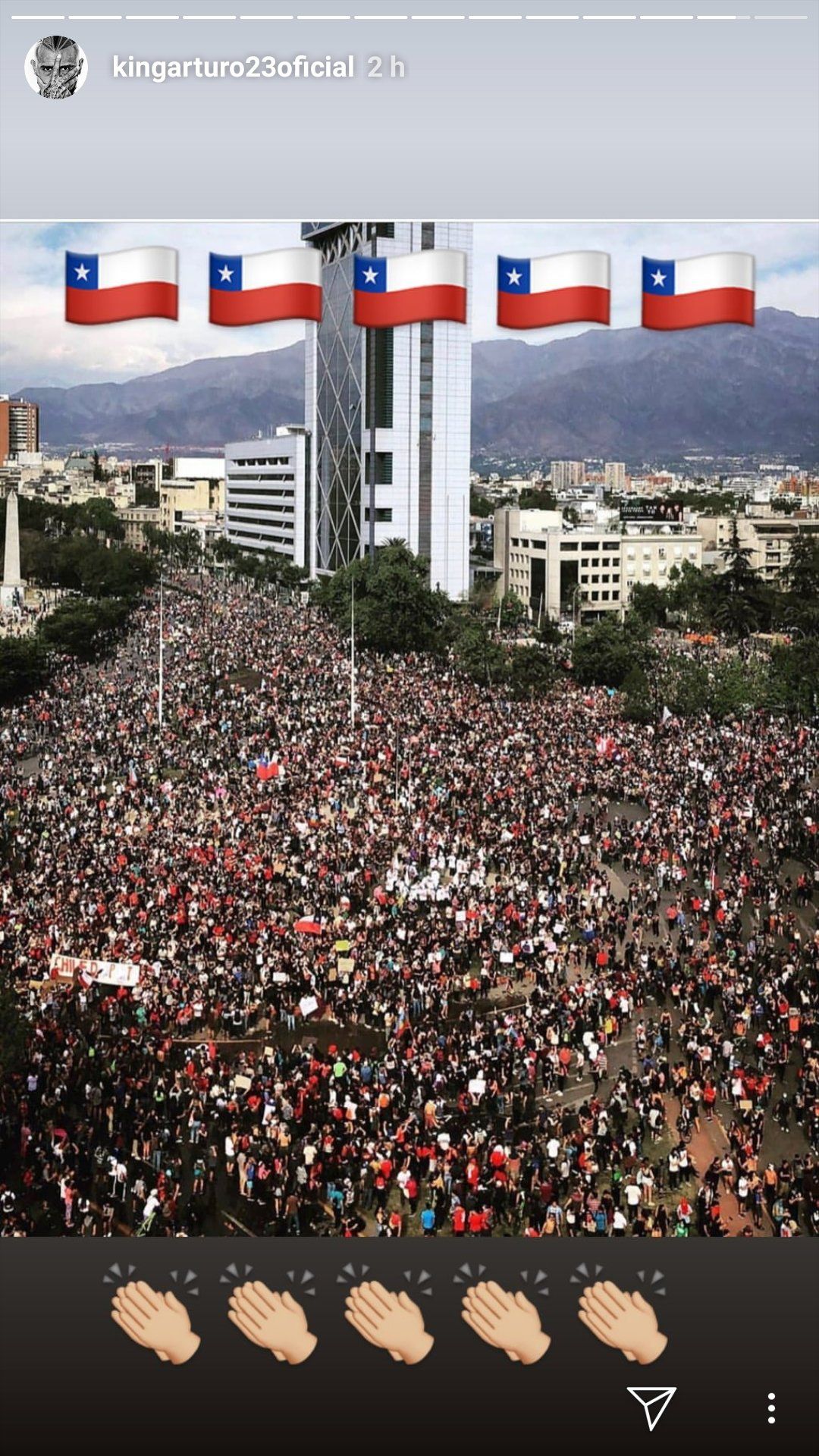 Arturo-Vidal-marcha.jpg