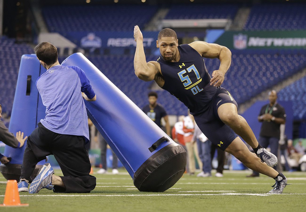 After huge growth spurt, NFL Combine is now a certified 'experience' - The  Boston Globe