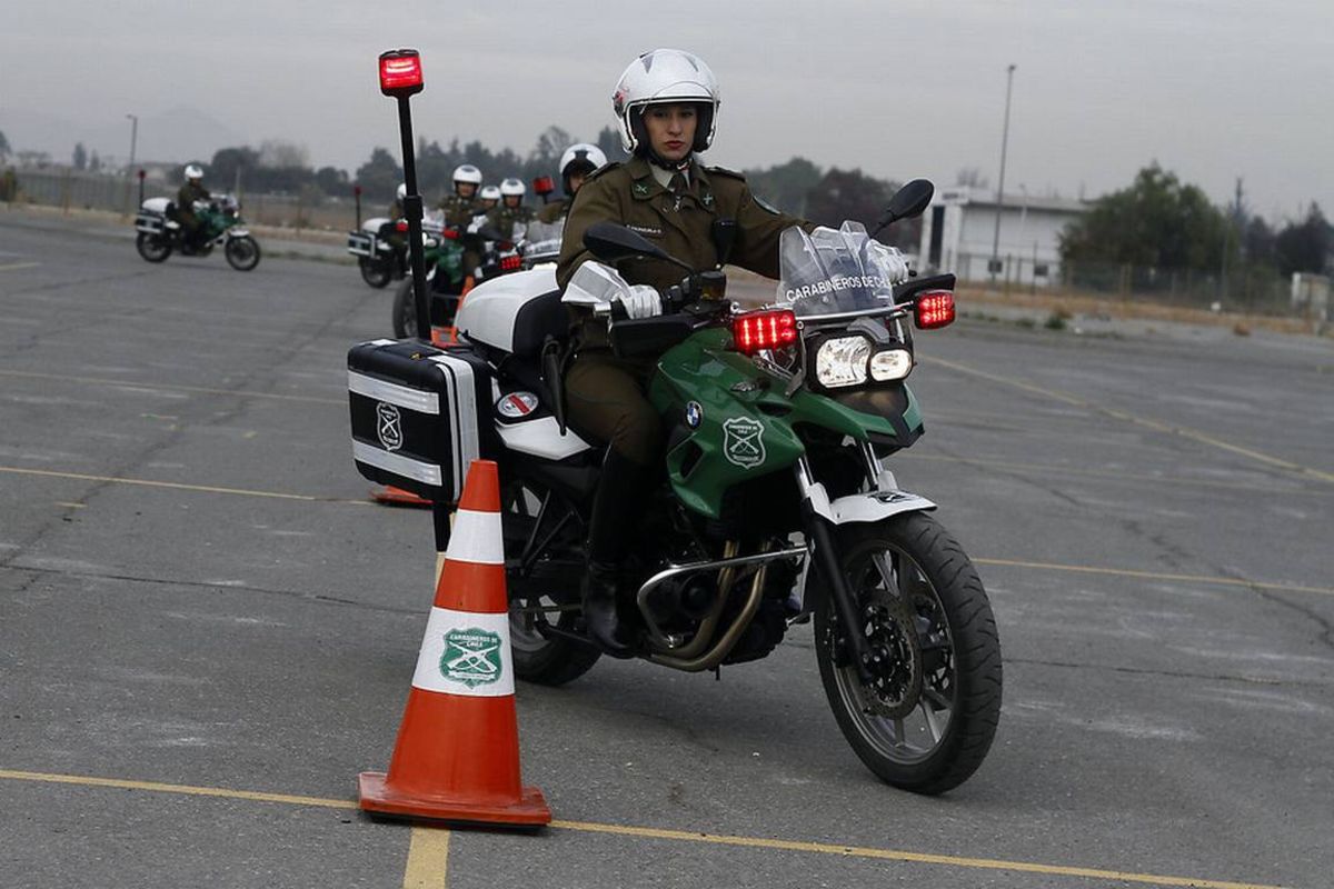 Nuevas_motos_Carabineros6.jpg