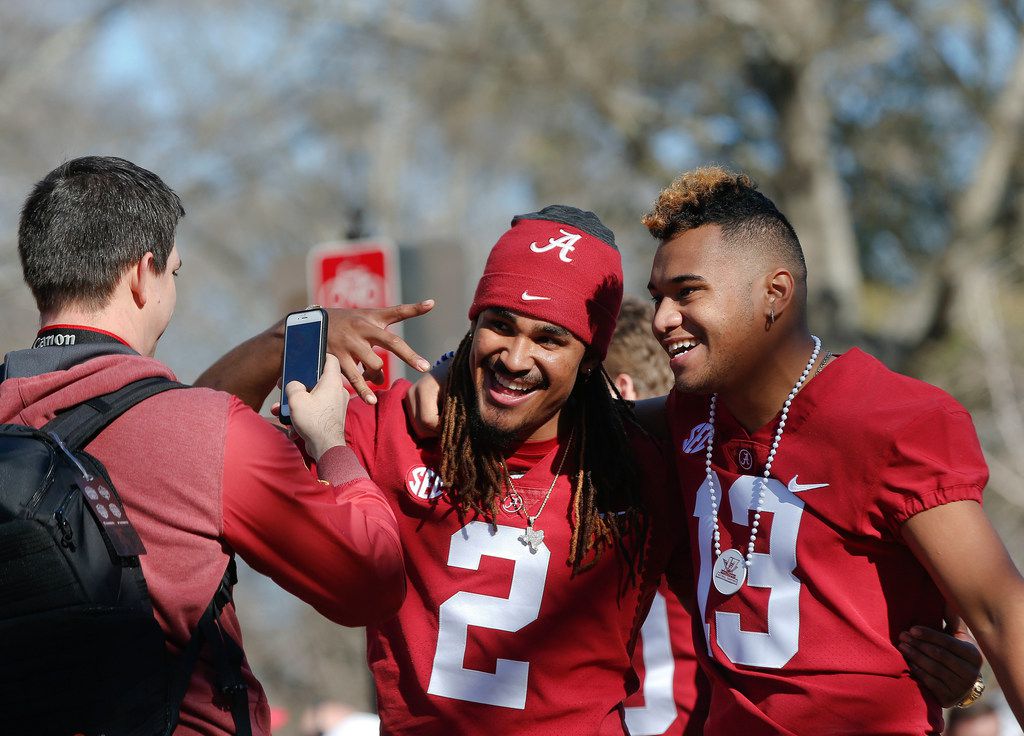 10 things to know about new Oklahoma QB Jalen Hurts, including which  football player he looked up to growing up