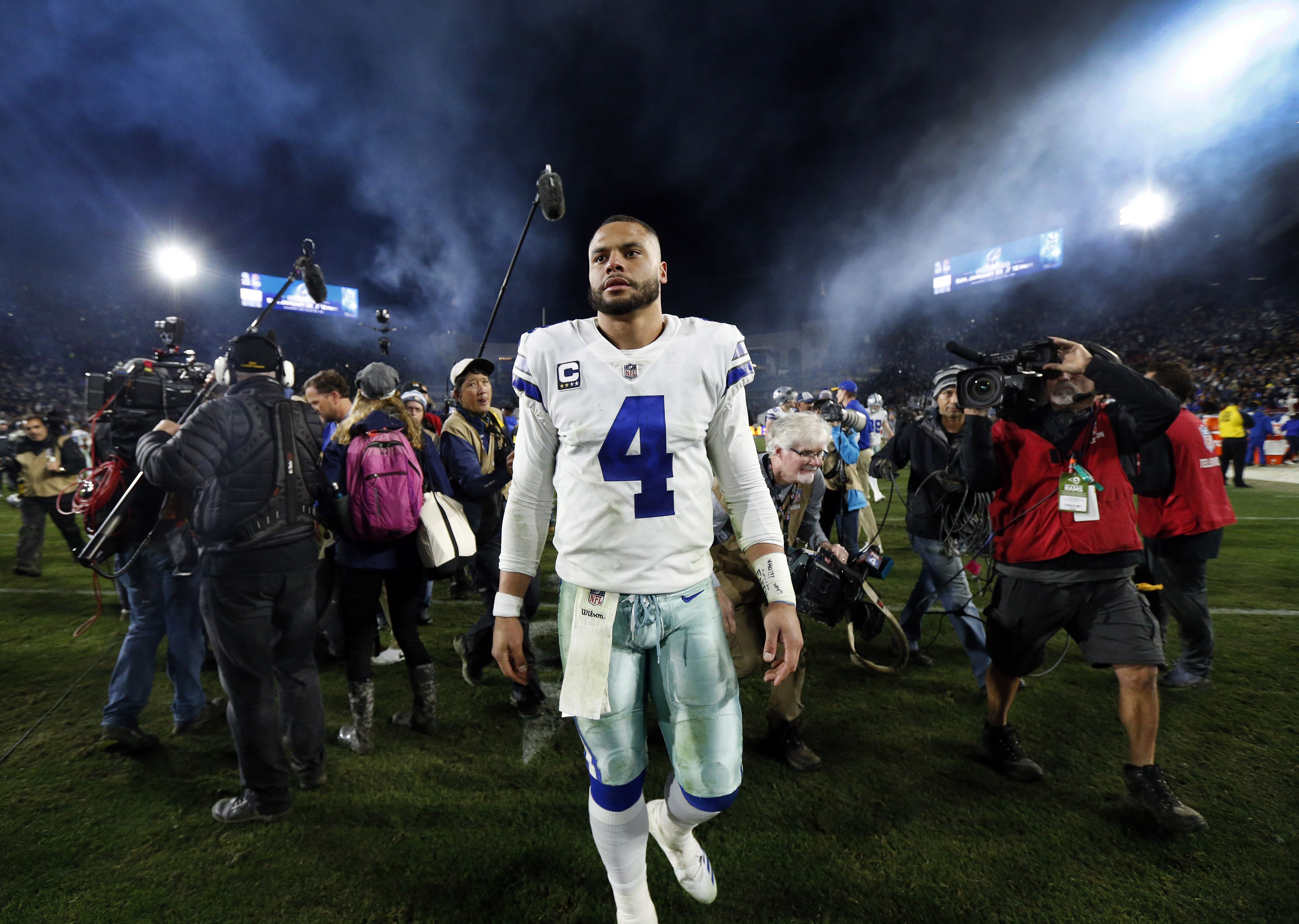 Dak Prescott's Run to Nowhere: Breaking Down The Final Minute Of