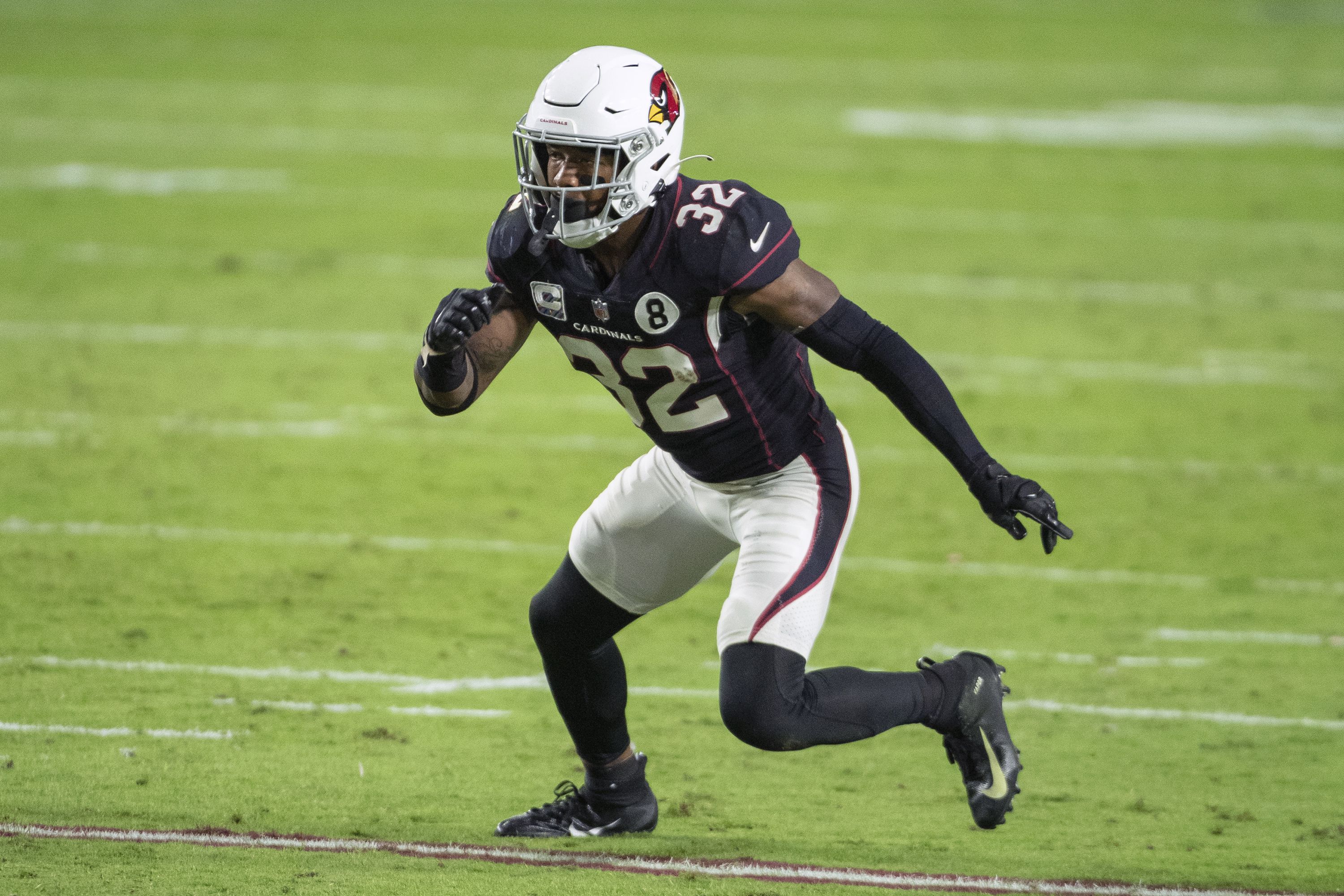 49ers' Fred Warner Honoring Mexican Heritage With Special Cleats