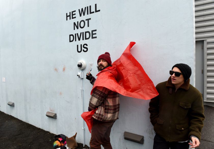 US-actor-Shia-LaBeouf18019979-840x585.jpg