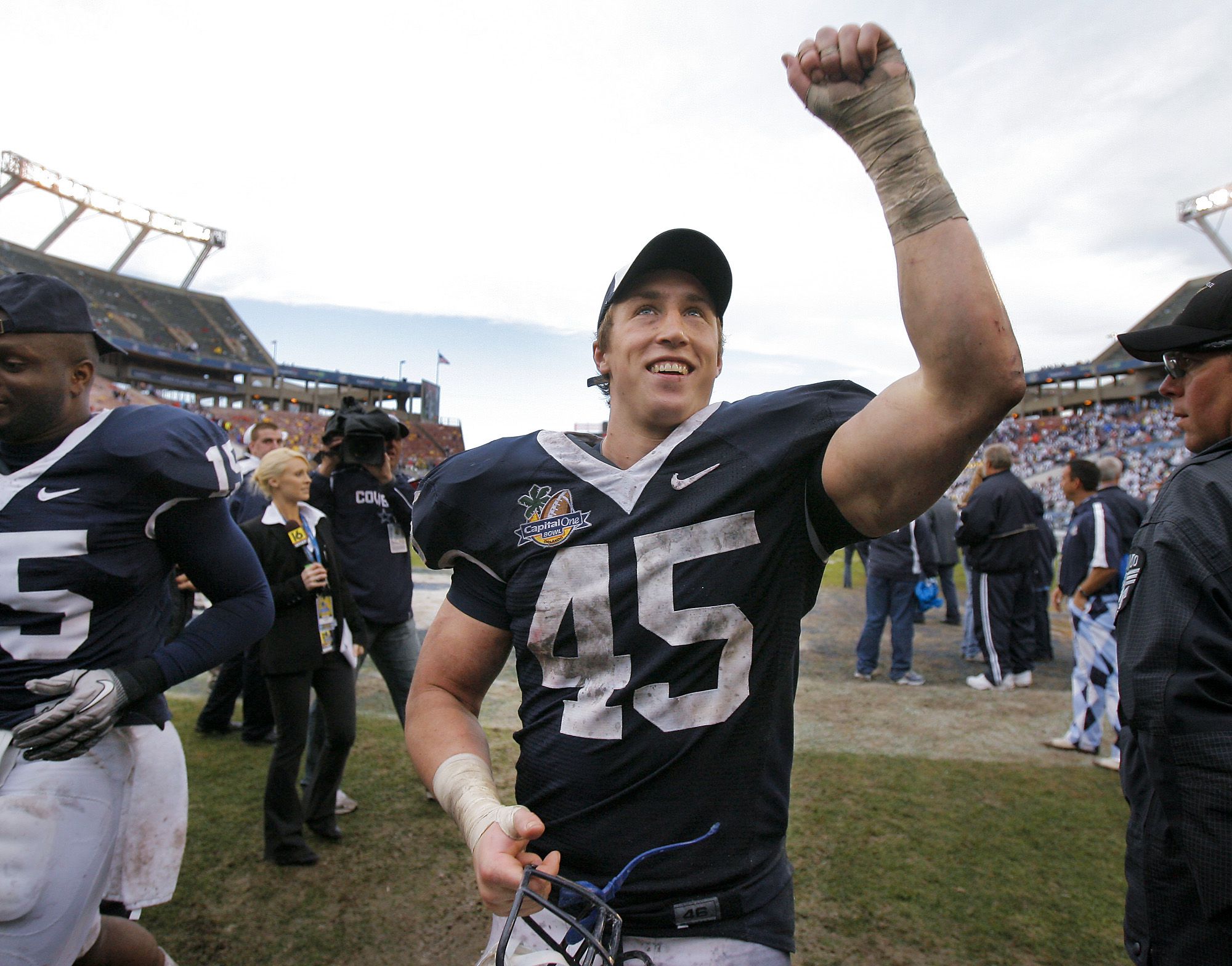 Sean Lee Signed Penn State Nittany Lions White Custom Jersey