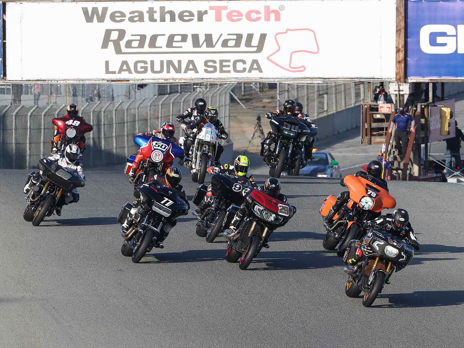 King of the Baggers – Uma corrida insólita em Laguna Seca - Indian -  Notícias - Andar de Moto