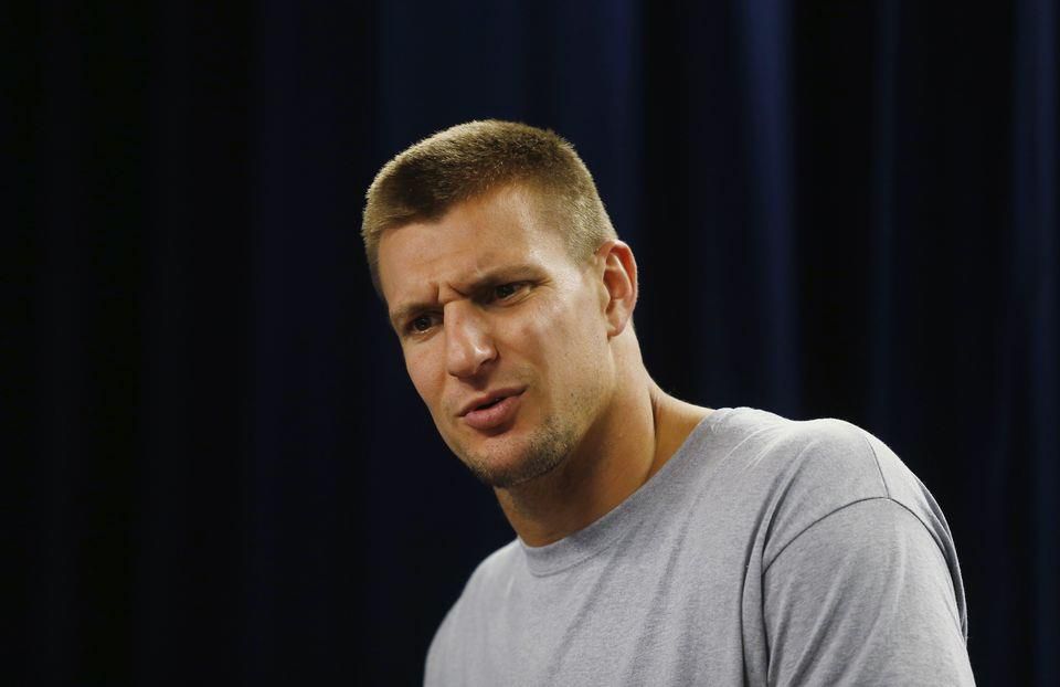 Tom Brady, Rob Gronkowski named to Patriots' all-decade team - The Boston  Globe