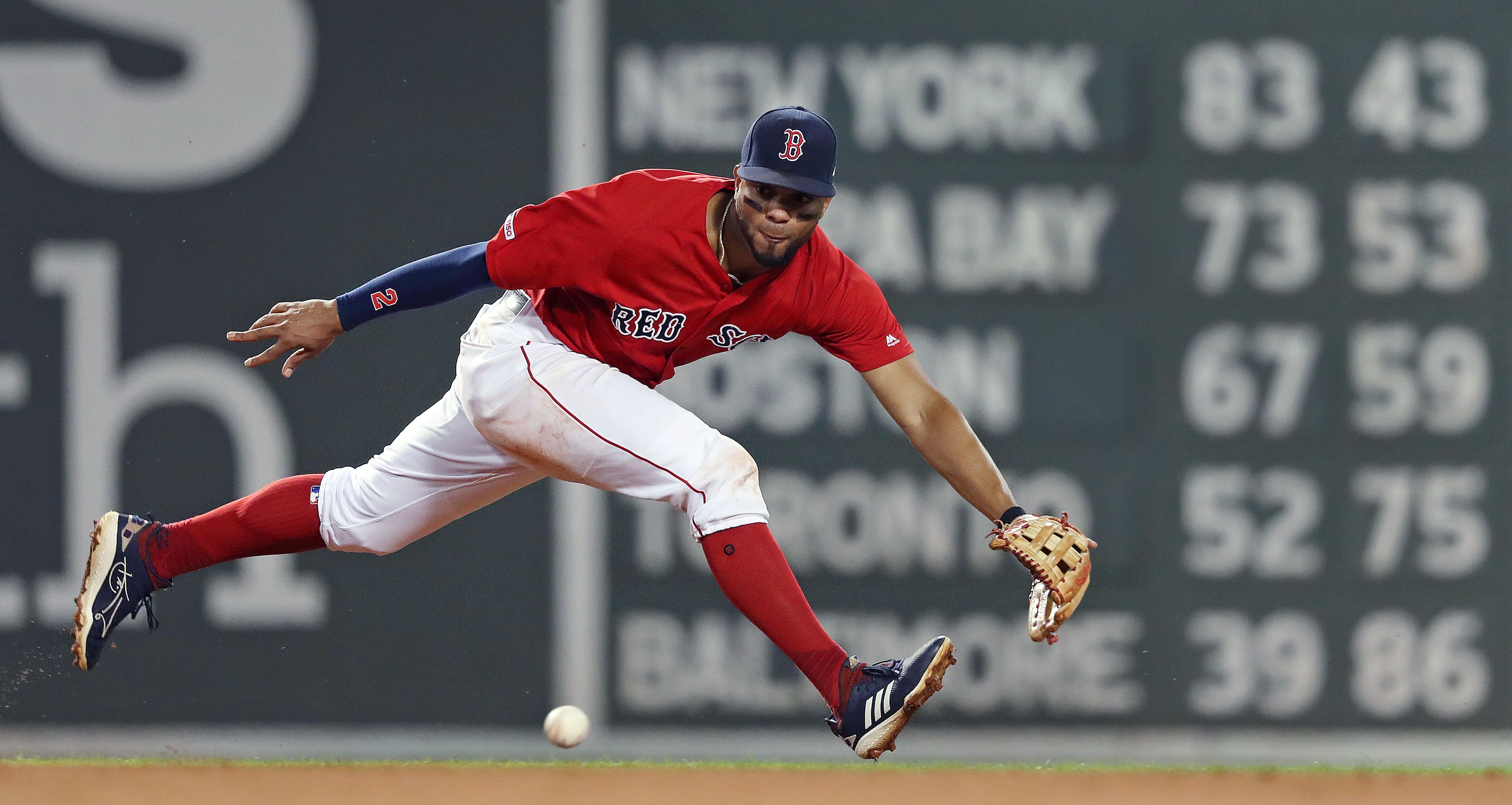 Baseball Aruba - At shortstop No. 2, Red Sox legend Xander