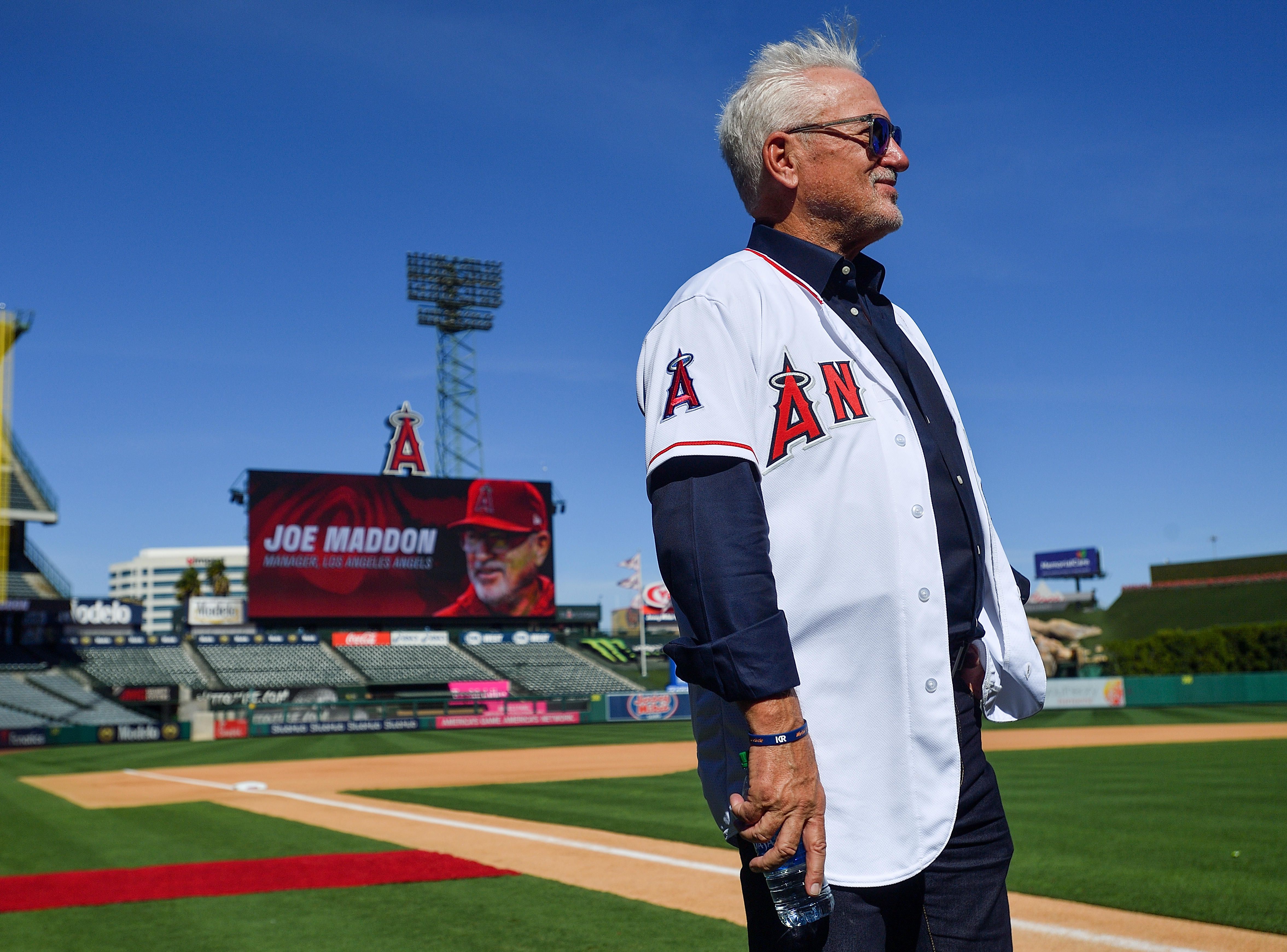 Joe Maddon surprised by T-shirt controversy
