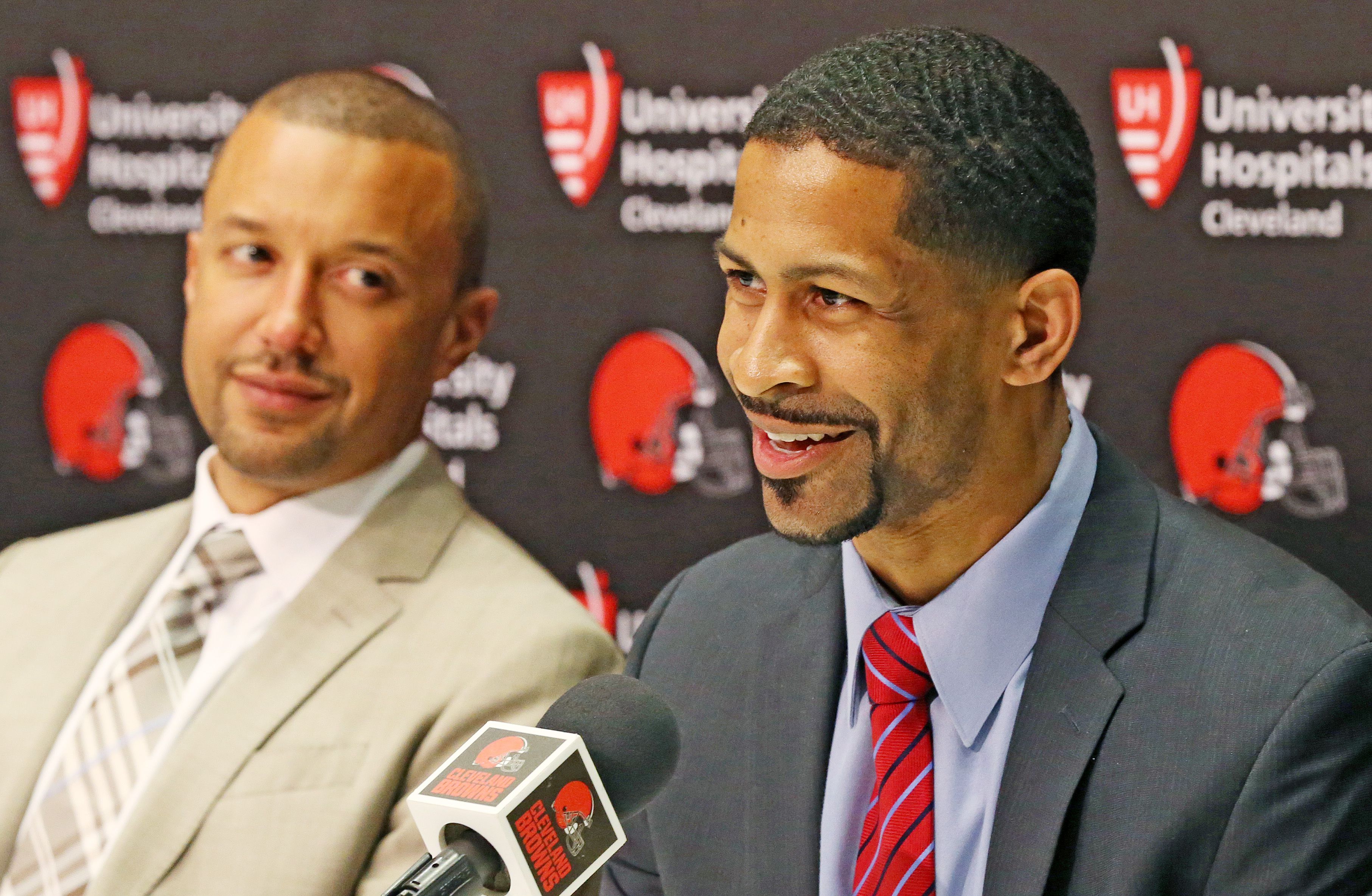 Cleveland Browns introduce Andrew Berry as team's general manager