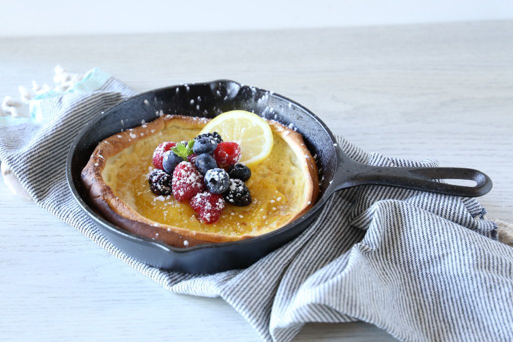 Dutch Baby Pancake -Easy Crispy Oven Pancake