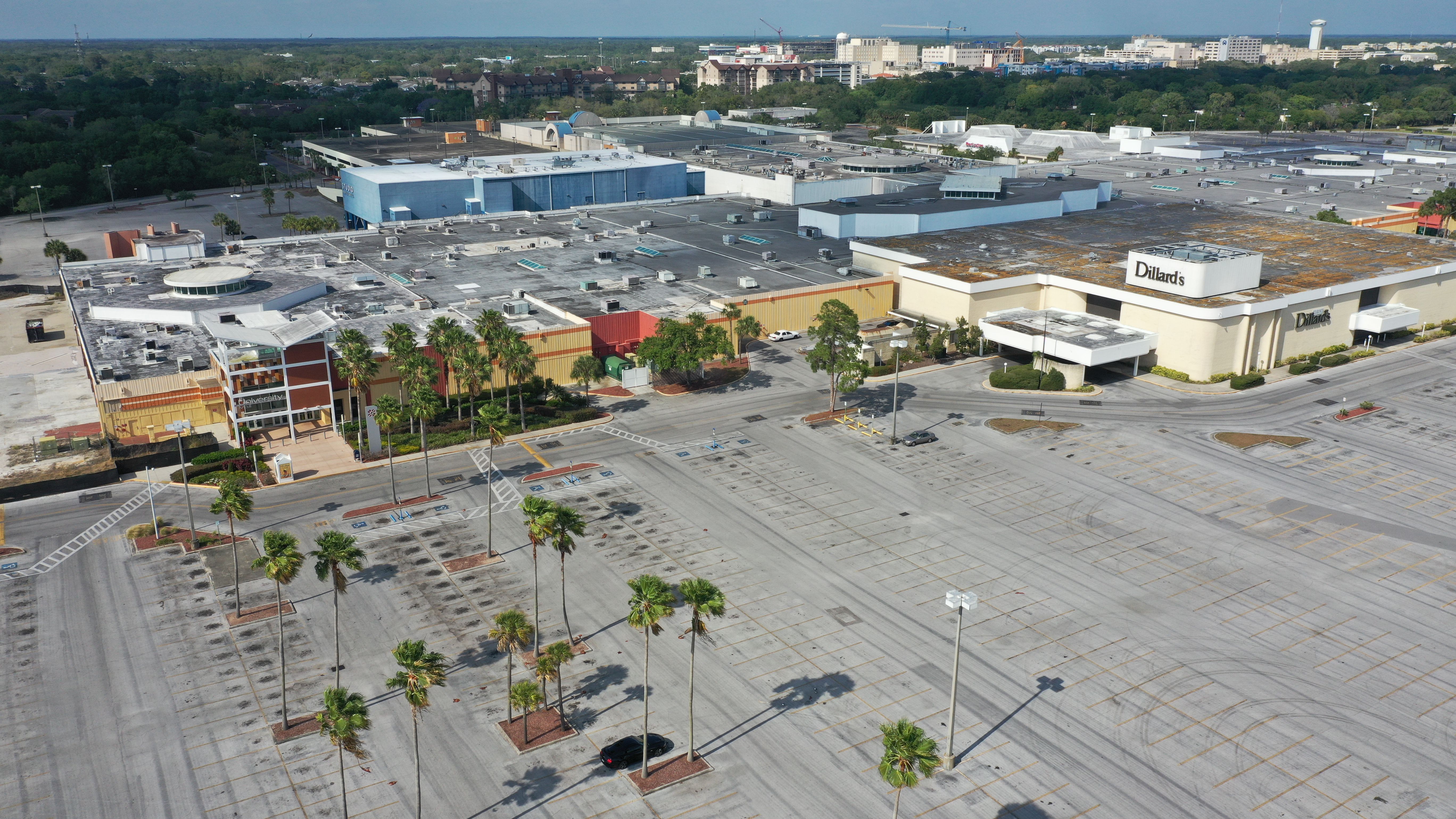 Intestinos Recuperar Producción Tampa's University Mall reopens as coronavirus vaccination site, state  announces