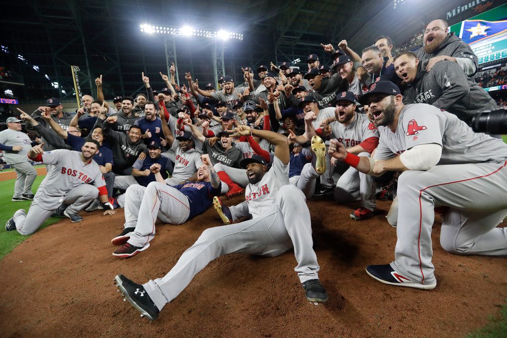 2018 Red Sox: Ian Kinsler - Over the Monster