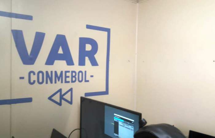 VAR-MONUMENTAL-4-700x450.jpg