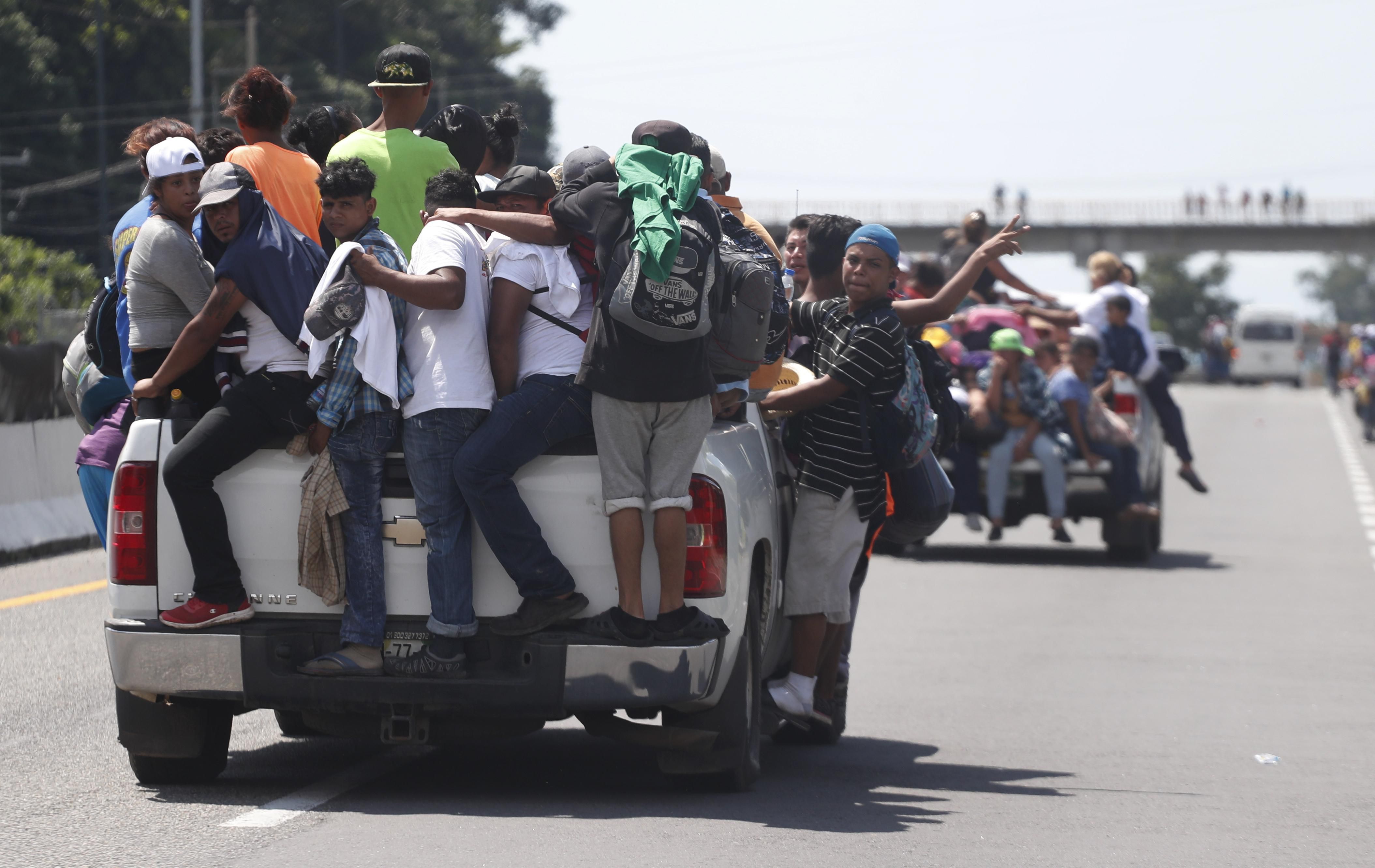 Caravana Donald Trump anuncia reducci n de ayuda a Centroam rica