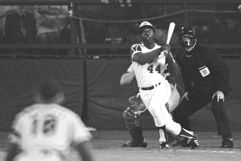 April 4, 1974: Hank Aaron ties Babe Ruth's home run record as