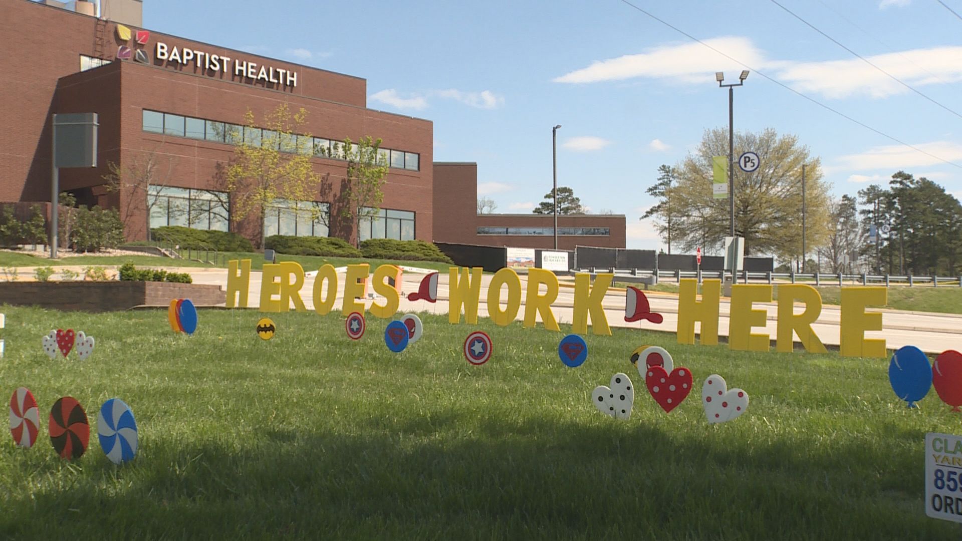 Community shows support for healthcare workers at Baptist Health