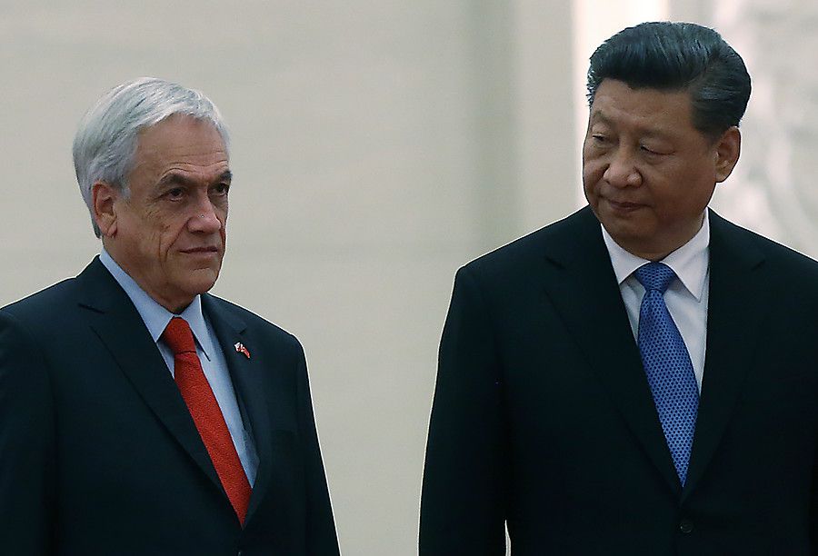 El Presidente Sebastián Piñera junto al Mandatario de China Xi Jinping