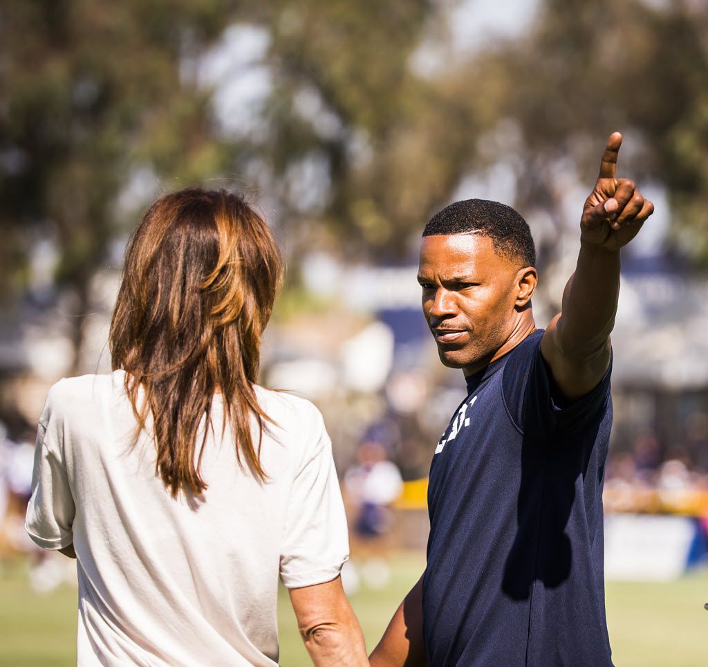 Dallas Cowboys fan Jamie Foxx's take on the season and impersonations of  Jerry Jones and Stephen A. 