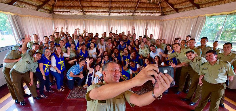 voluntarios-del-papa-y-villalobos