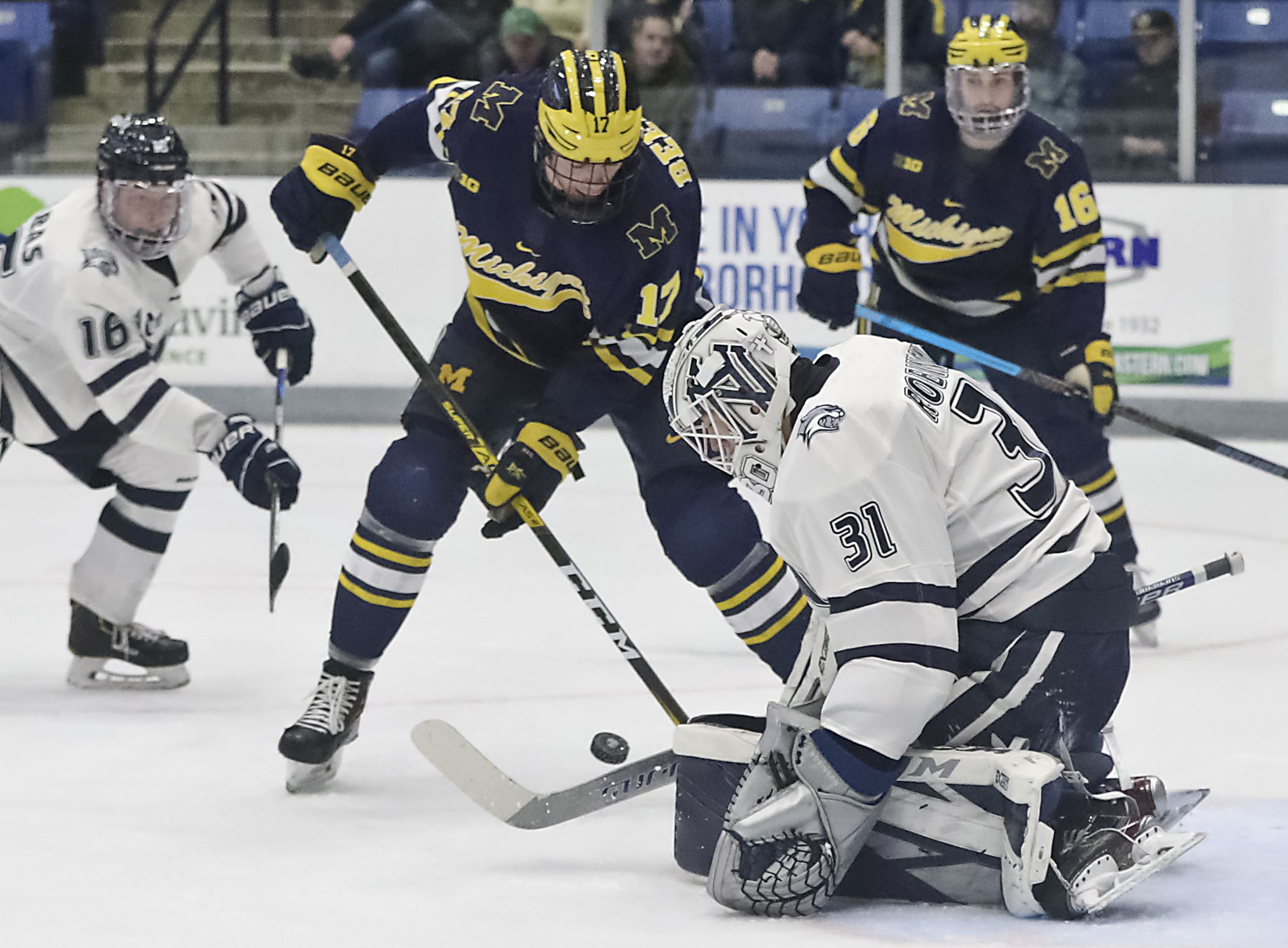 Should USA Hockey Ban Body Checking in Pee Wees?