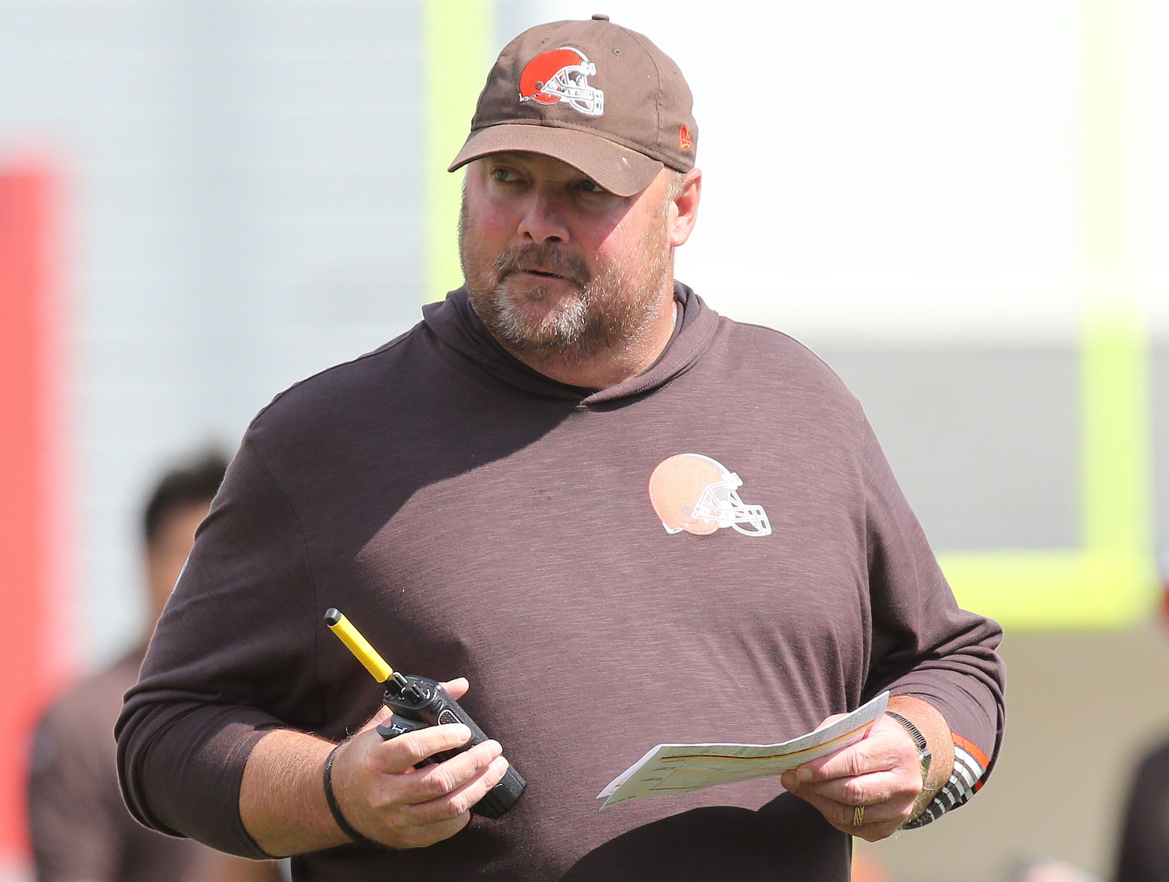 Hard Knocks: Bob Wylie (Browns Offensive Line Coach) 