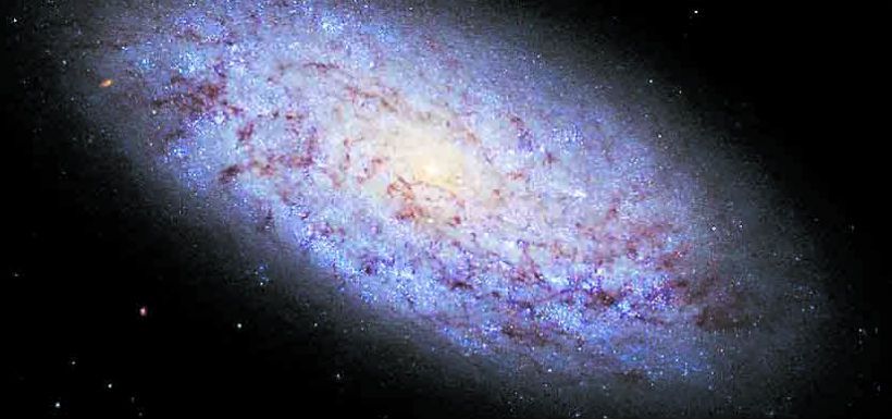 Imagen-A-dwarf-galaxy-named-NGC-5949.jpg