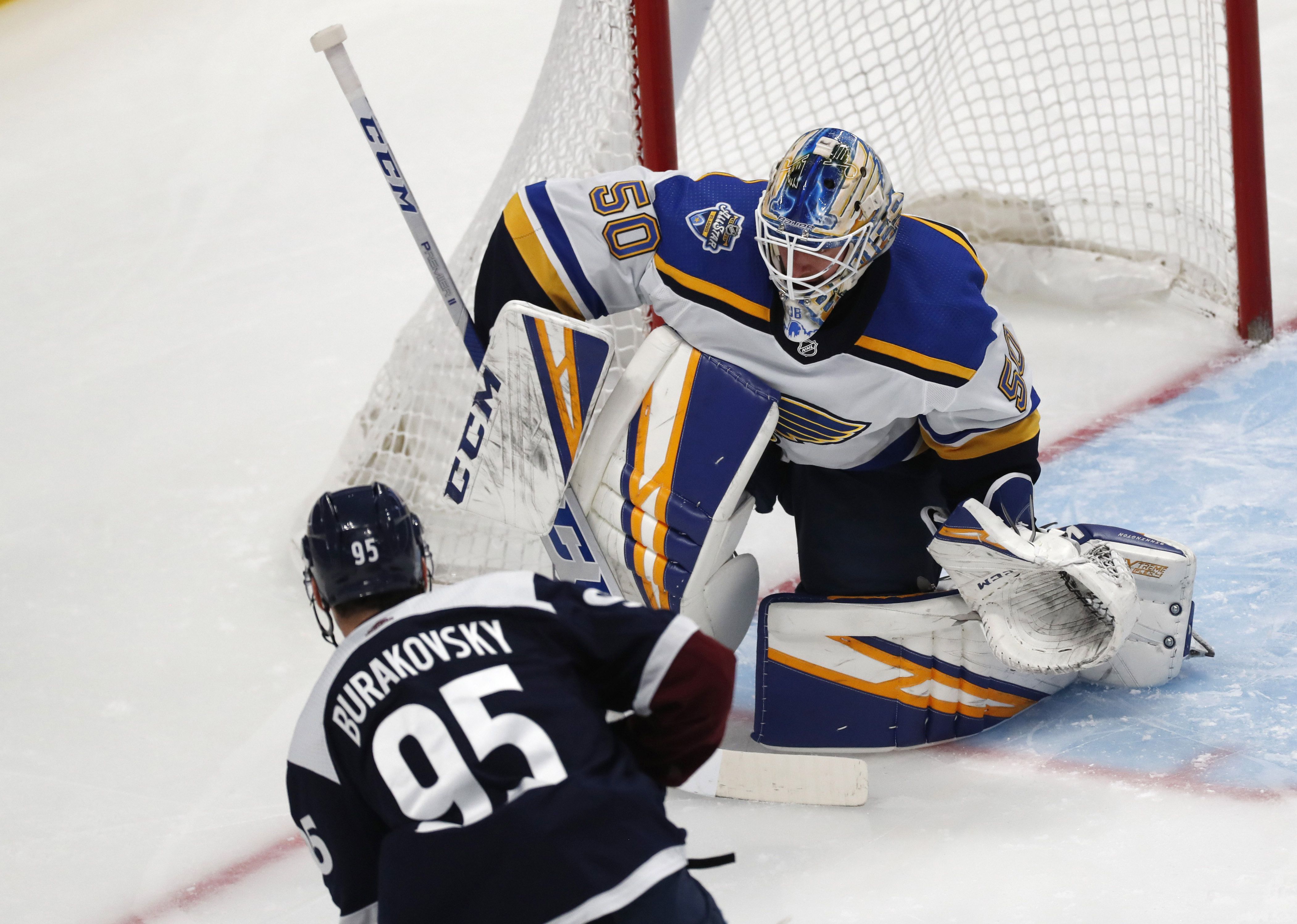 Avalanche goalie Pavel Francouz to return from injury vs. Anaheim